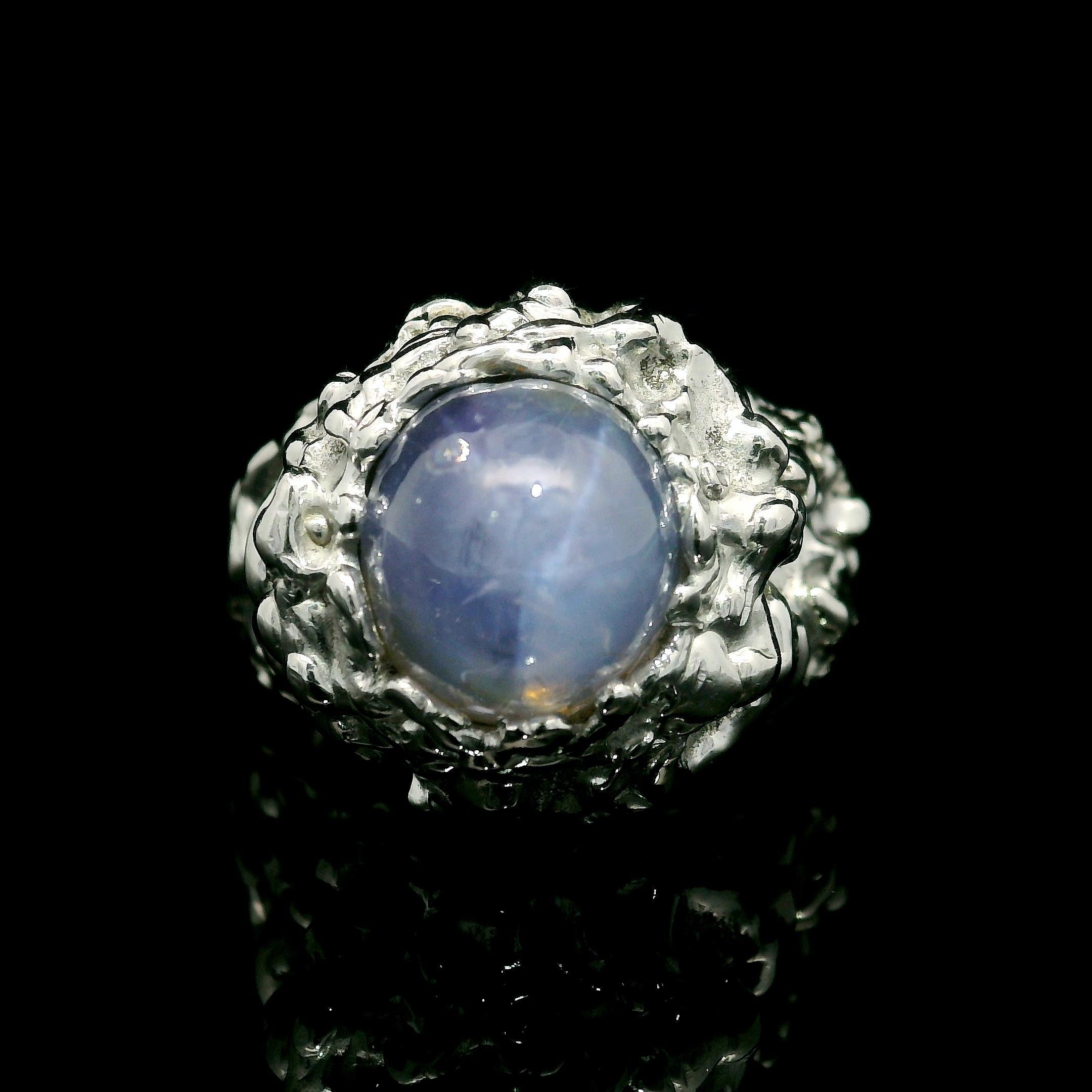 Cabochon Vintage 14k White Gold 7ct Blue Star Sapphire Nugget Texture High Profile Ring For Sale