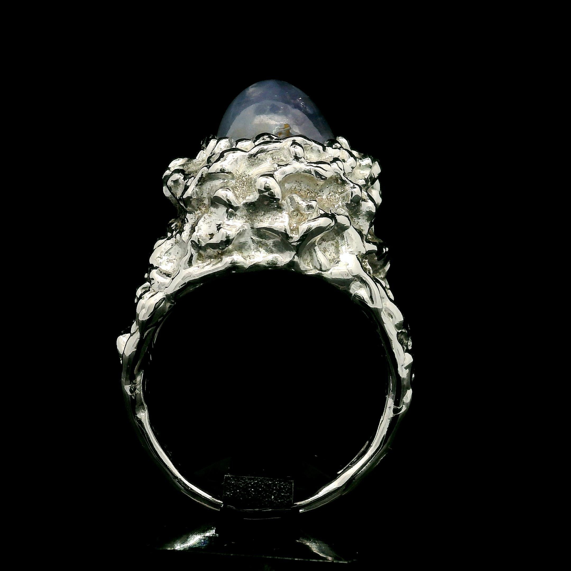 Vintage 14k White Gold 7ct Blue Star Sapphire Nugget Texture High Profile Ring For Sale 2