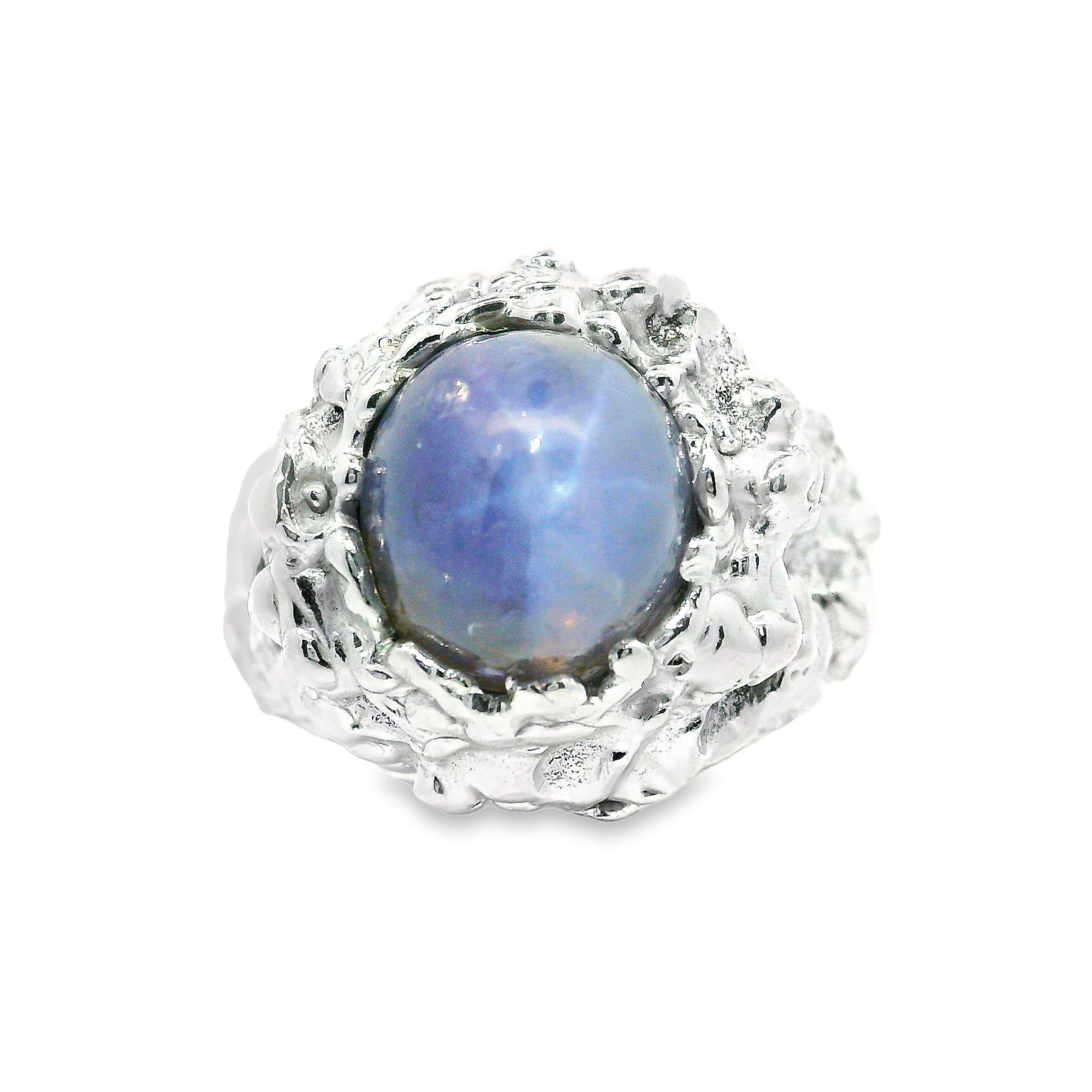 Vintage 14k White Gold 7ct Blue Star Sapphire Nugget Texture High Profile Ring For Sale 3