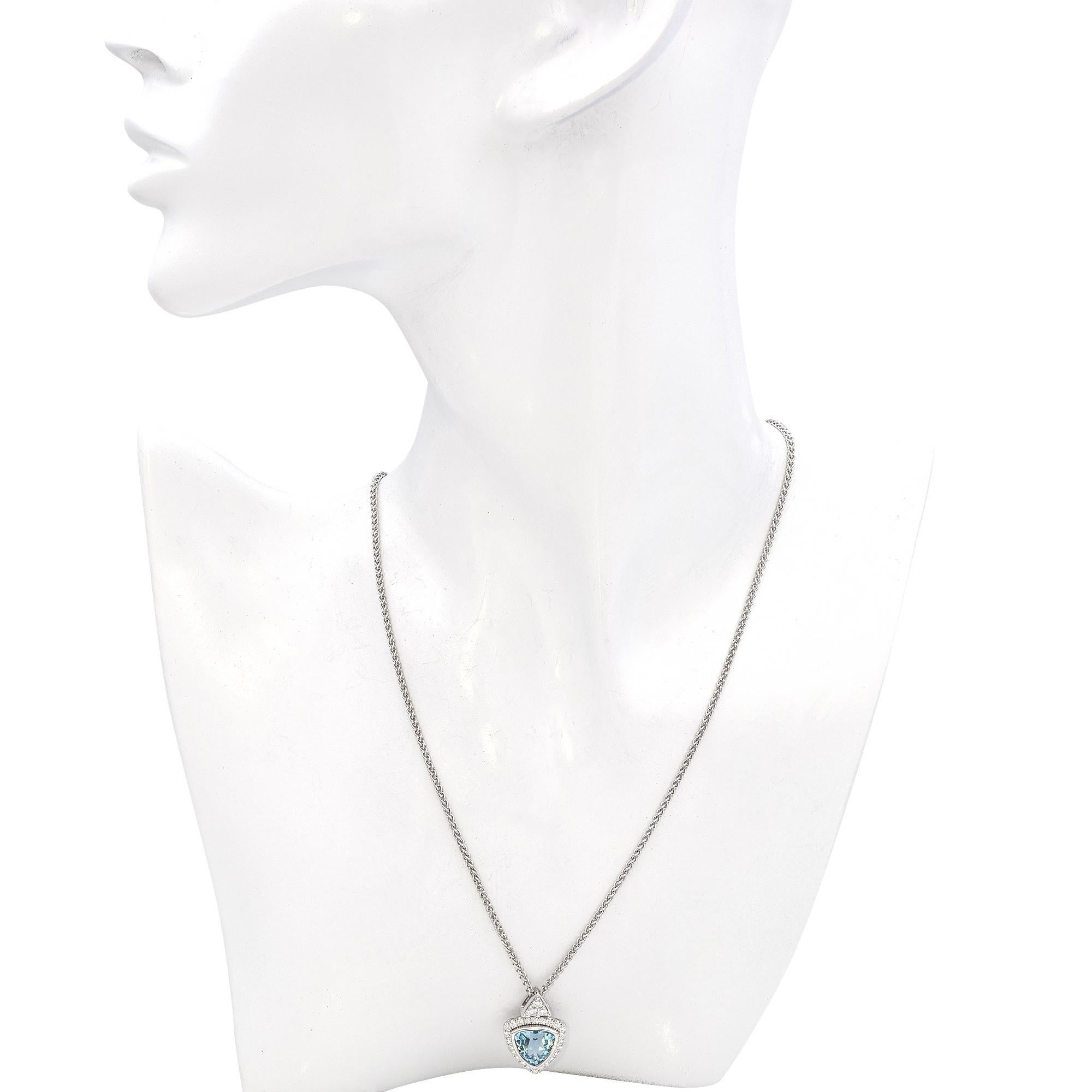Taglio trillion Collana vintage in oro bianco 14k con acquamarina e diamanti in vendita