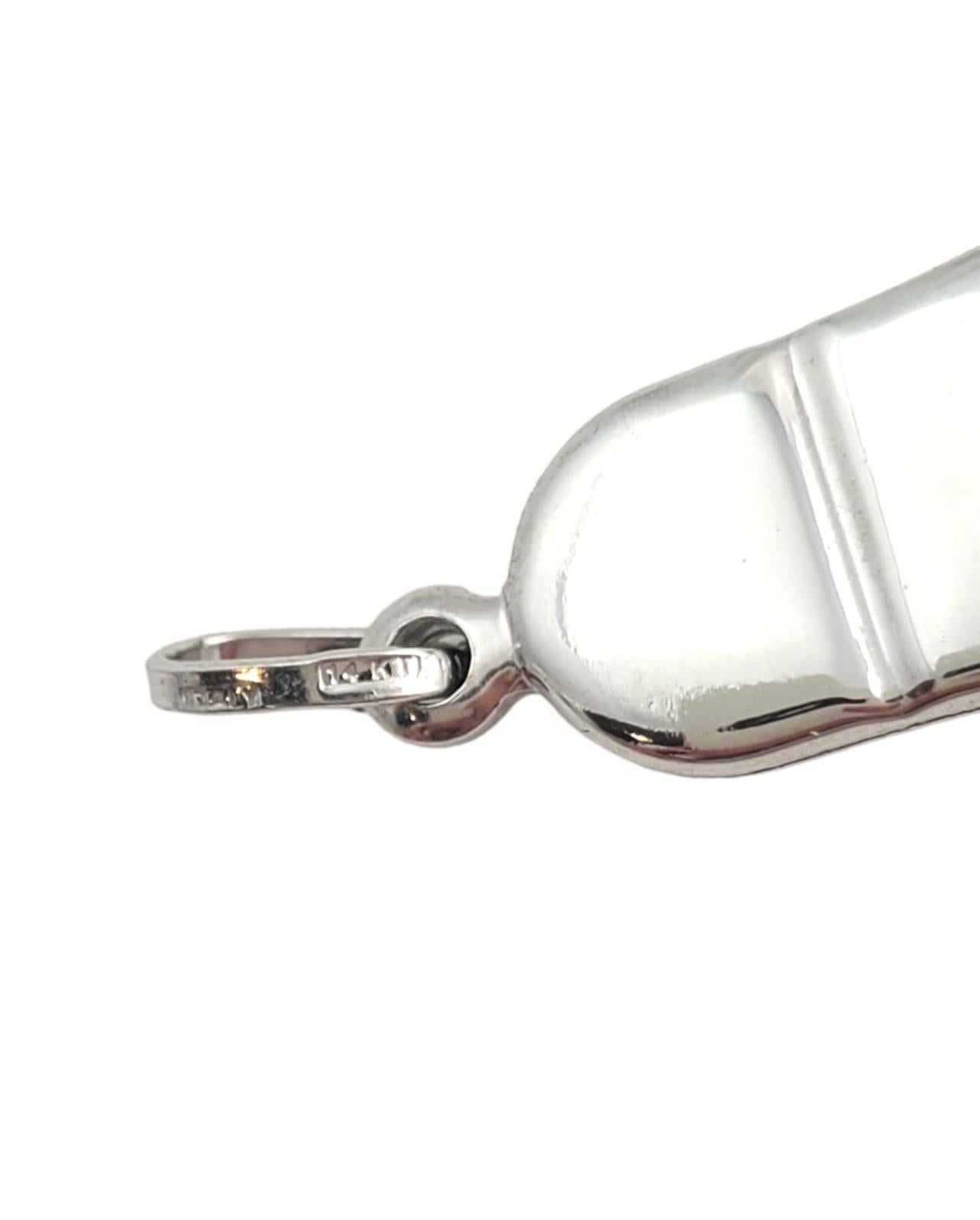 Pendentif en or blanc 14K avec breloque chaussure de bébé #19355 Pour femmes en vente