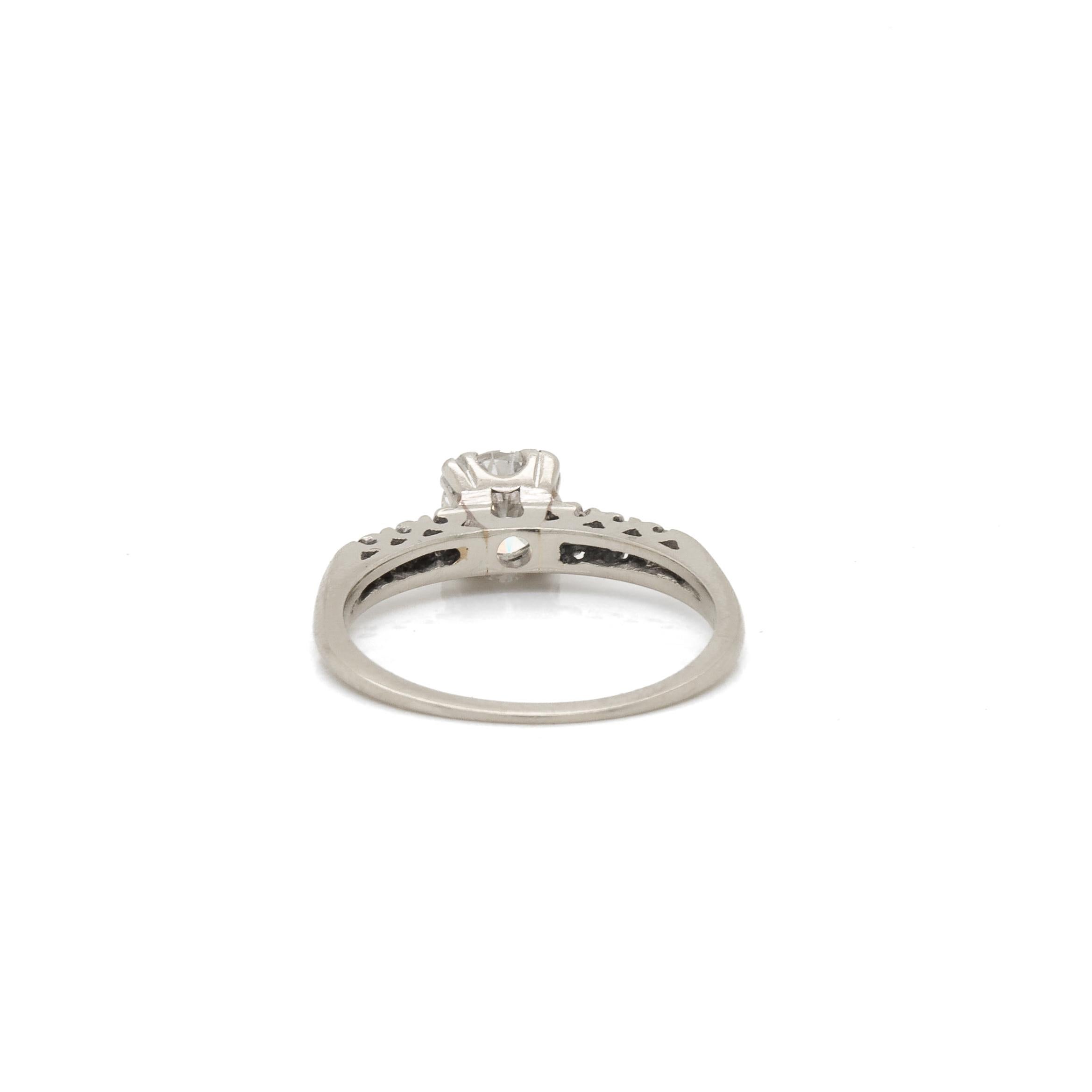 Vintage 14K White Gold & Brilliant Cut 0.90 CT Natural Diamond Engagement Ring For Sale 1