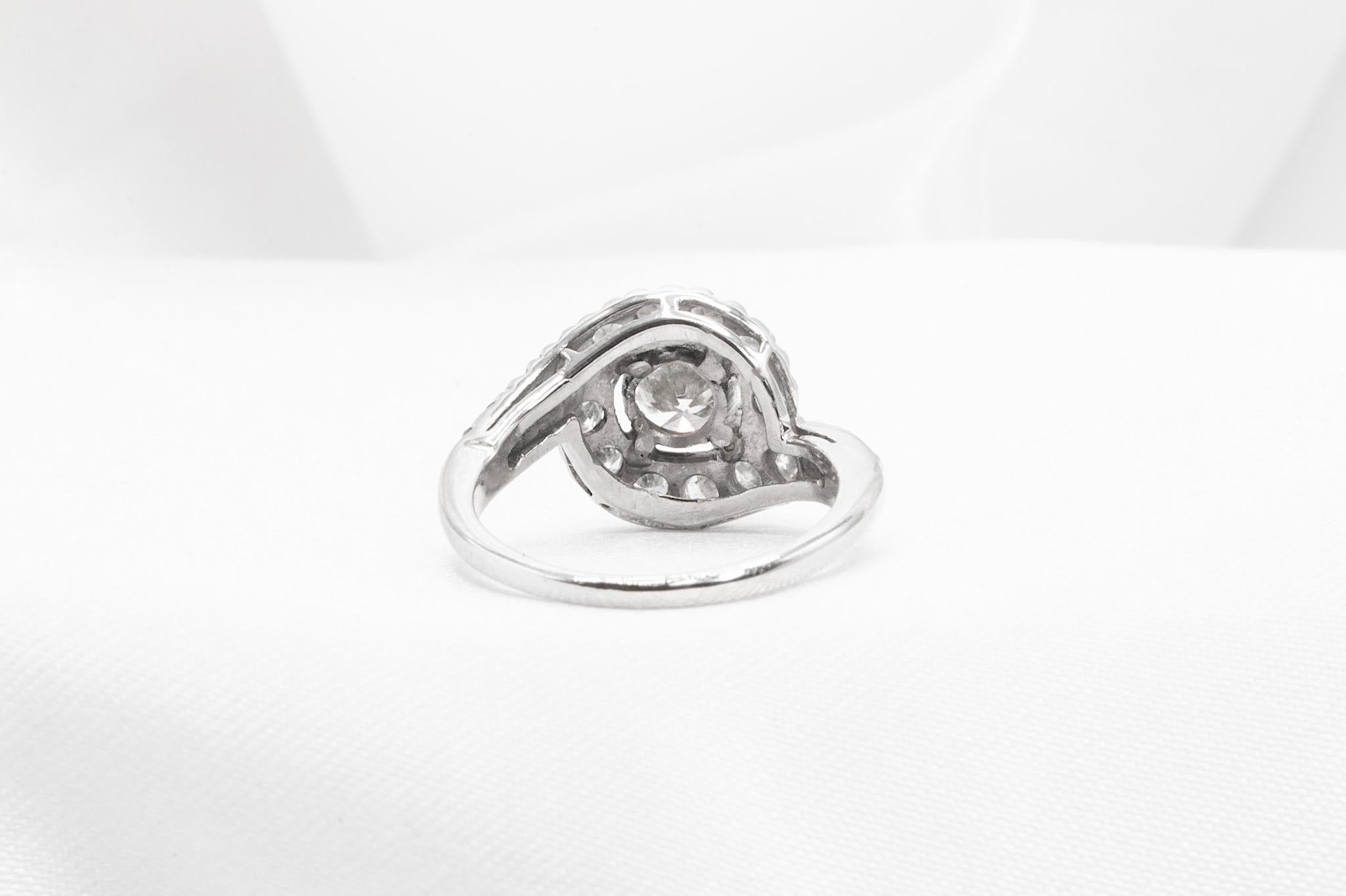 Vintage 14K White Gold Bypass Diamond Ring In Good Condition For Sale In Houston, TX