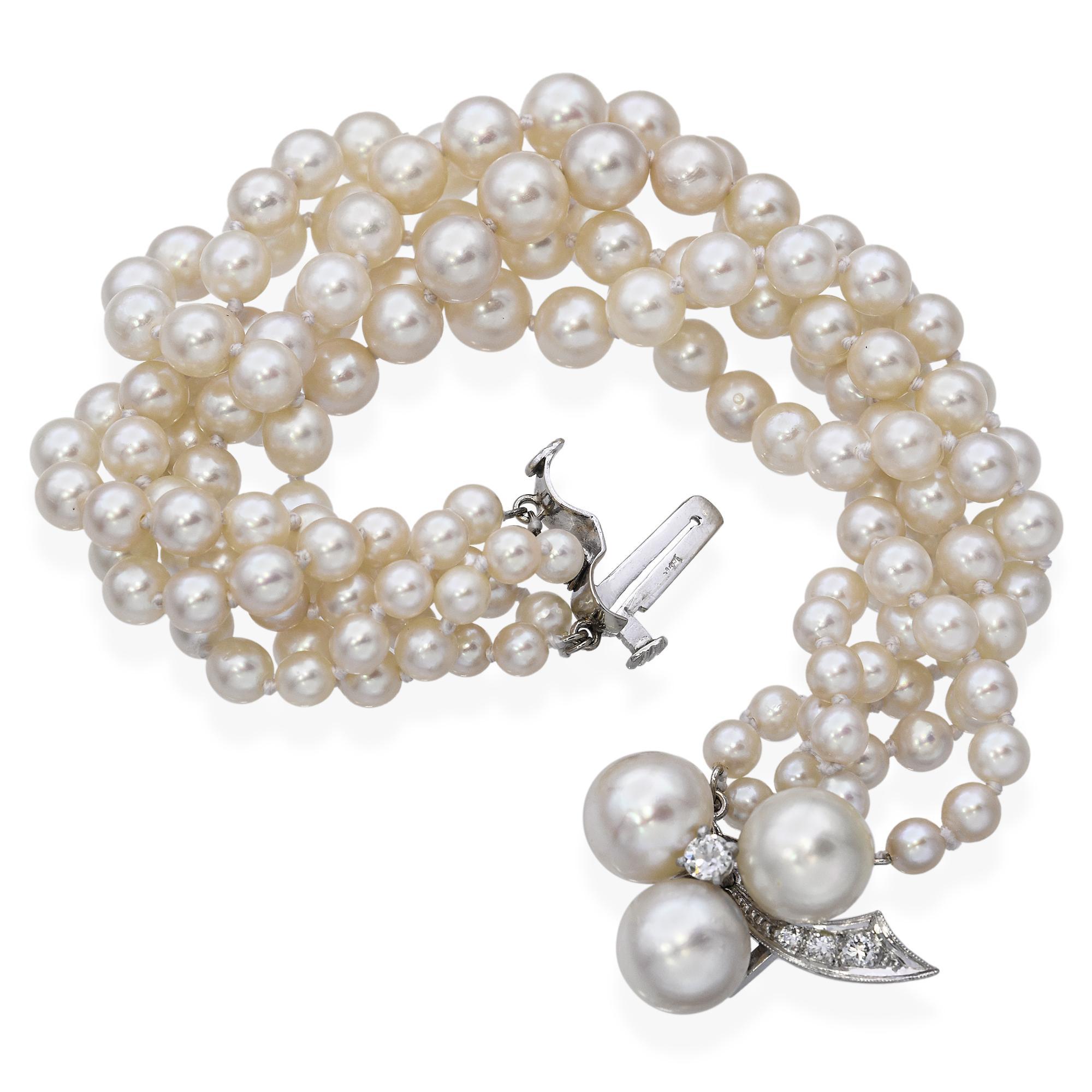 Bracelet vintage à 4 rangs de perles en or blanc 14 carats et diamants Bon état - En vente à New York, NY