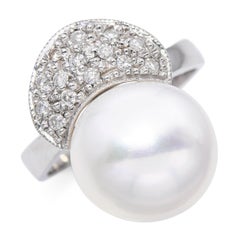 Vintage 14k White Gold Diamond and Pearl Ring