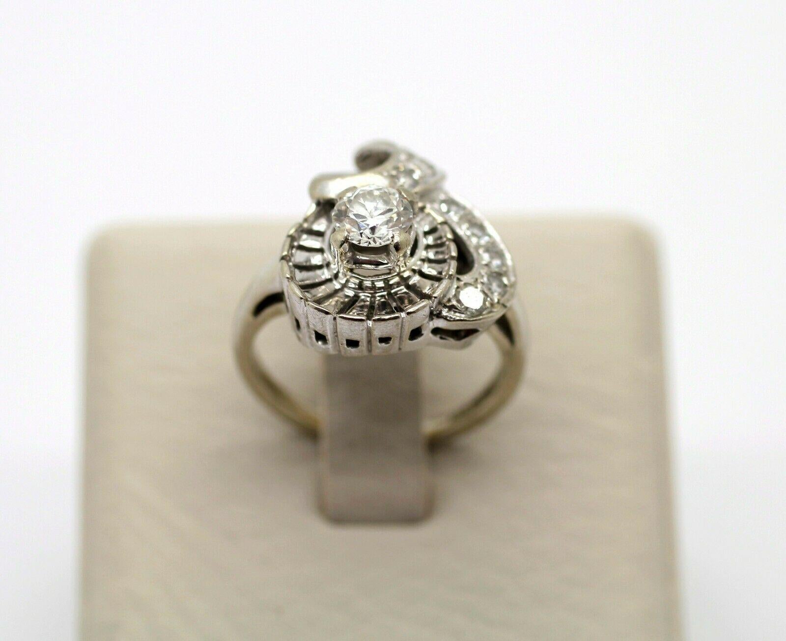 Retro Vintage 14k White Gold Diamond Antique Ring