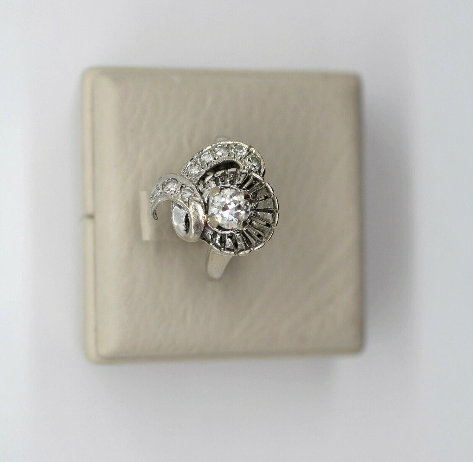 Round Cut Vintage 14k White Gold Diamond Antique Ring