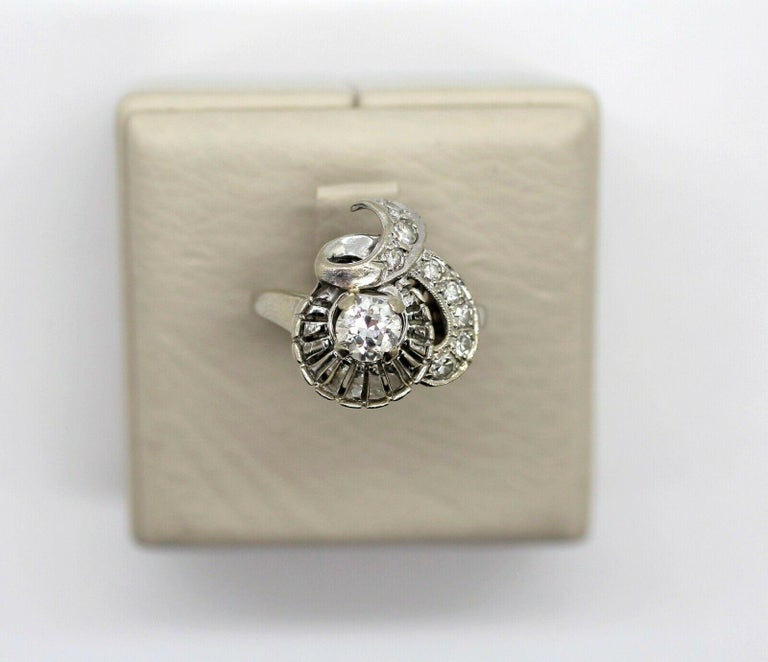 Vintage 14k White Gold Diamond Antique Ring For Sale at 1stDibs