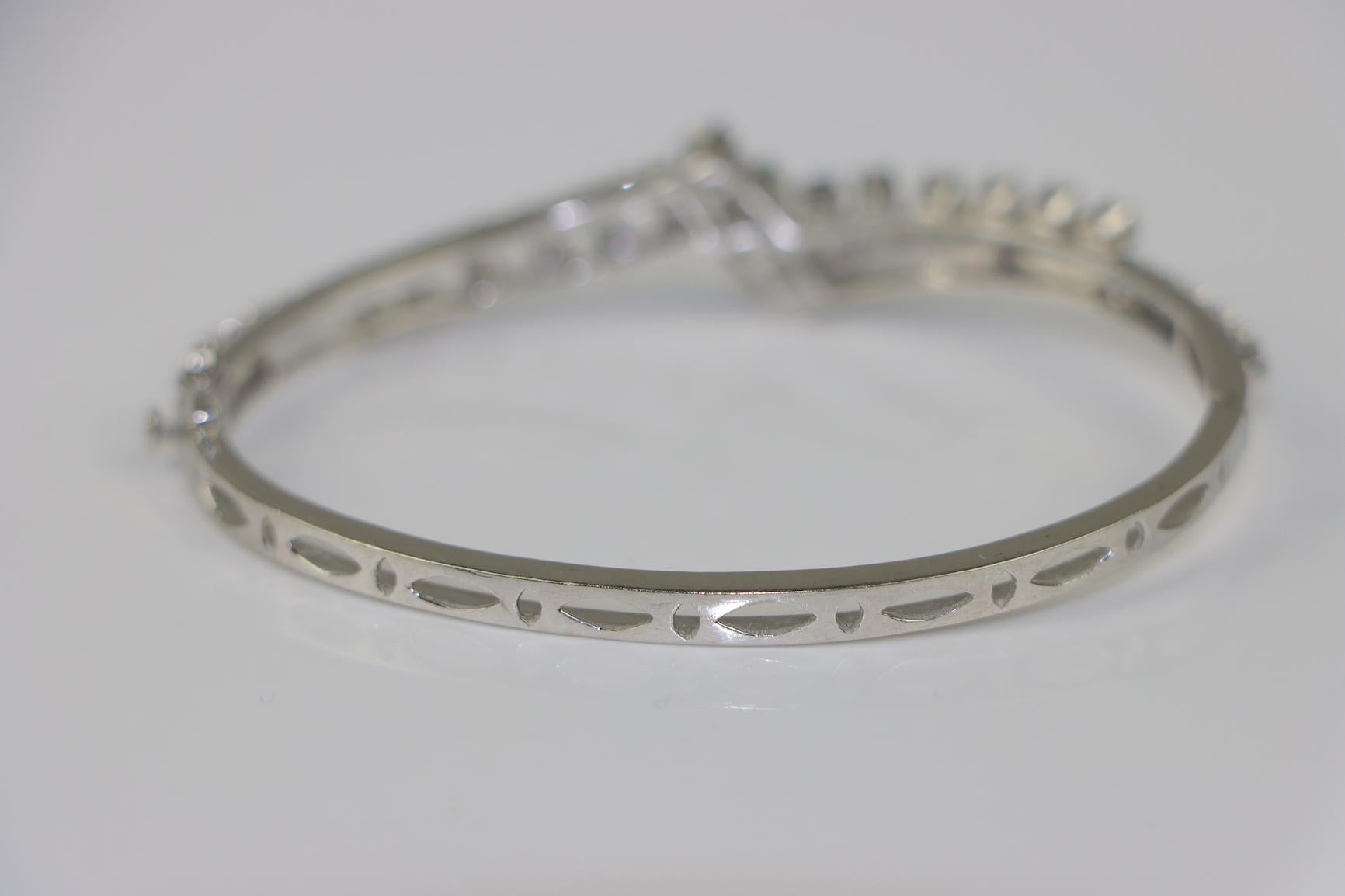Women's Vintage 14K White Gold Diamond Bracelet For Sale