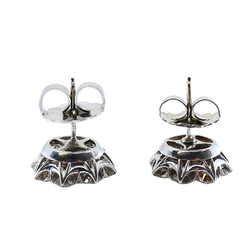 Vintage 14k White Gold Diamond Cluster Stud Earrings Round Cut For Sale 3