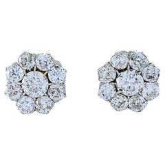 Vintage 14k White Gold Diamond Cluster Stud Earrings Round Cut (Boucles d'oreilles en or blanc 14k avec diamants)