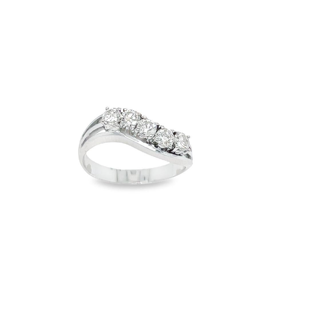 Vintage 14k White Gold Diamond Curved Wedding Band Ring For Sale 2