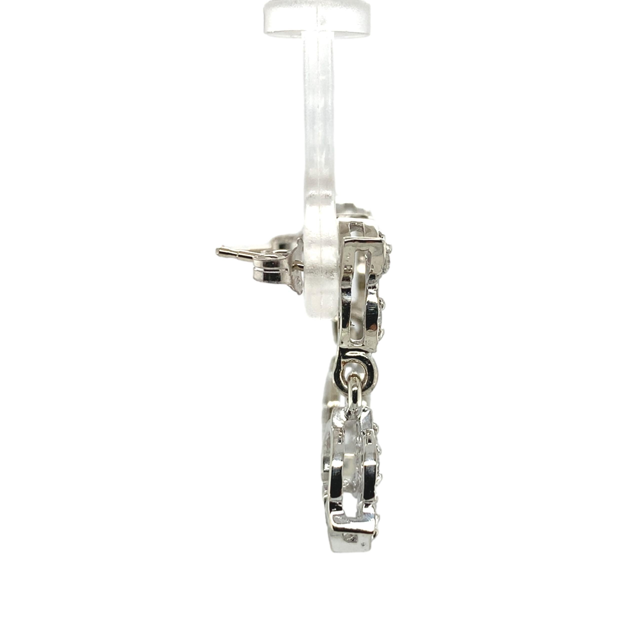 Pendientes de gota de diamantes vintage de oro blanco de 14 quilates Talla antigua en venta