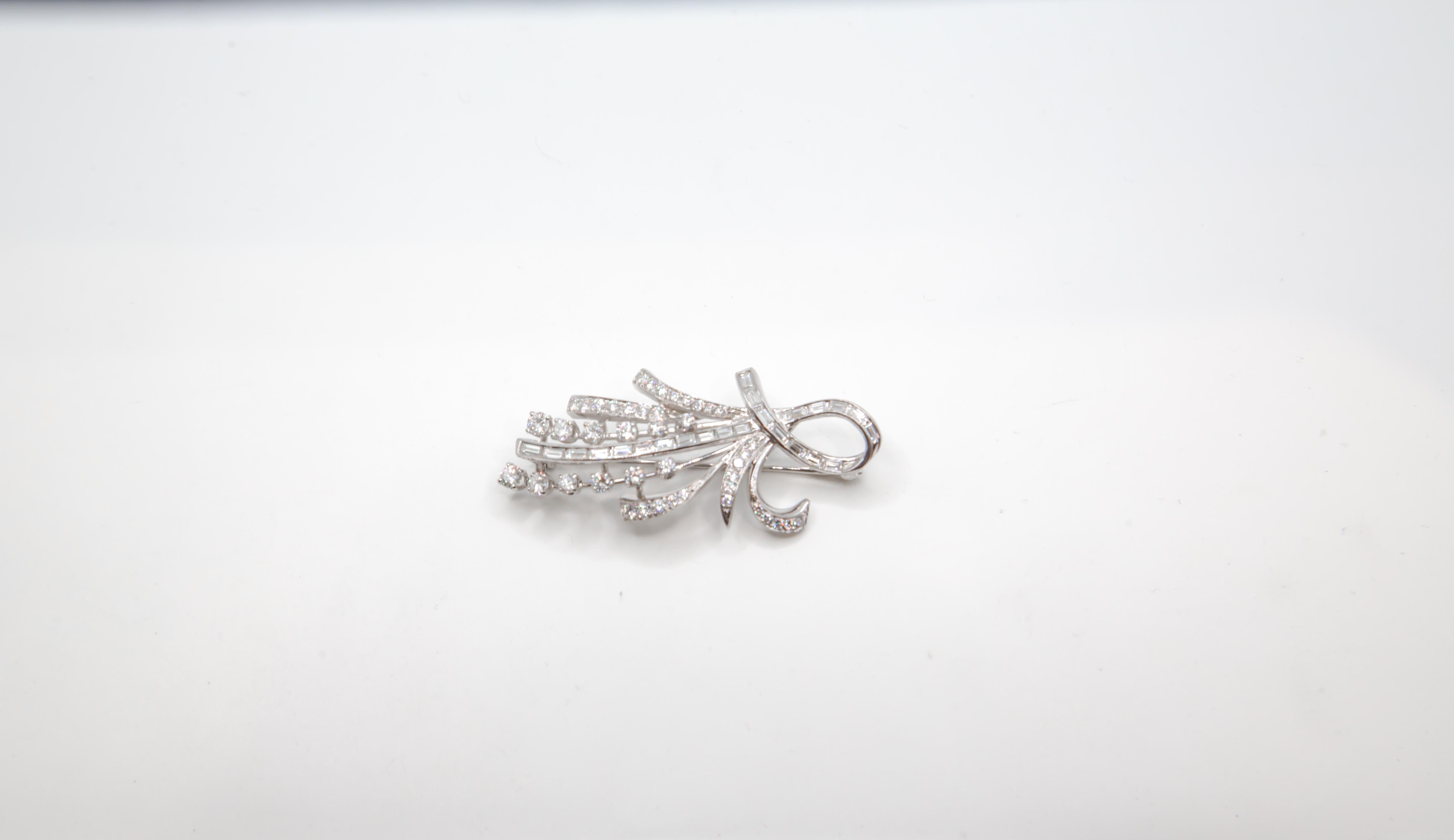 Women's Vintage 14K White Gold Diamond Spray Brooch  Mid-Century Floral Design For Sale