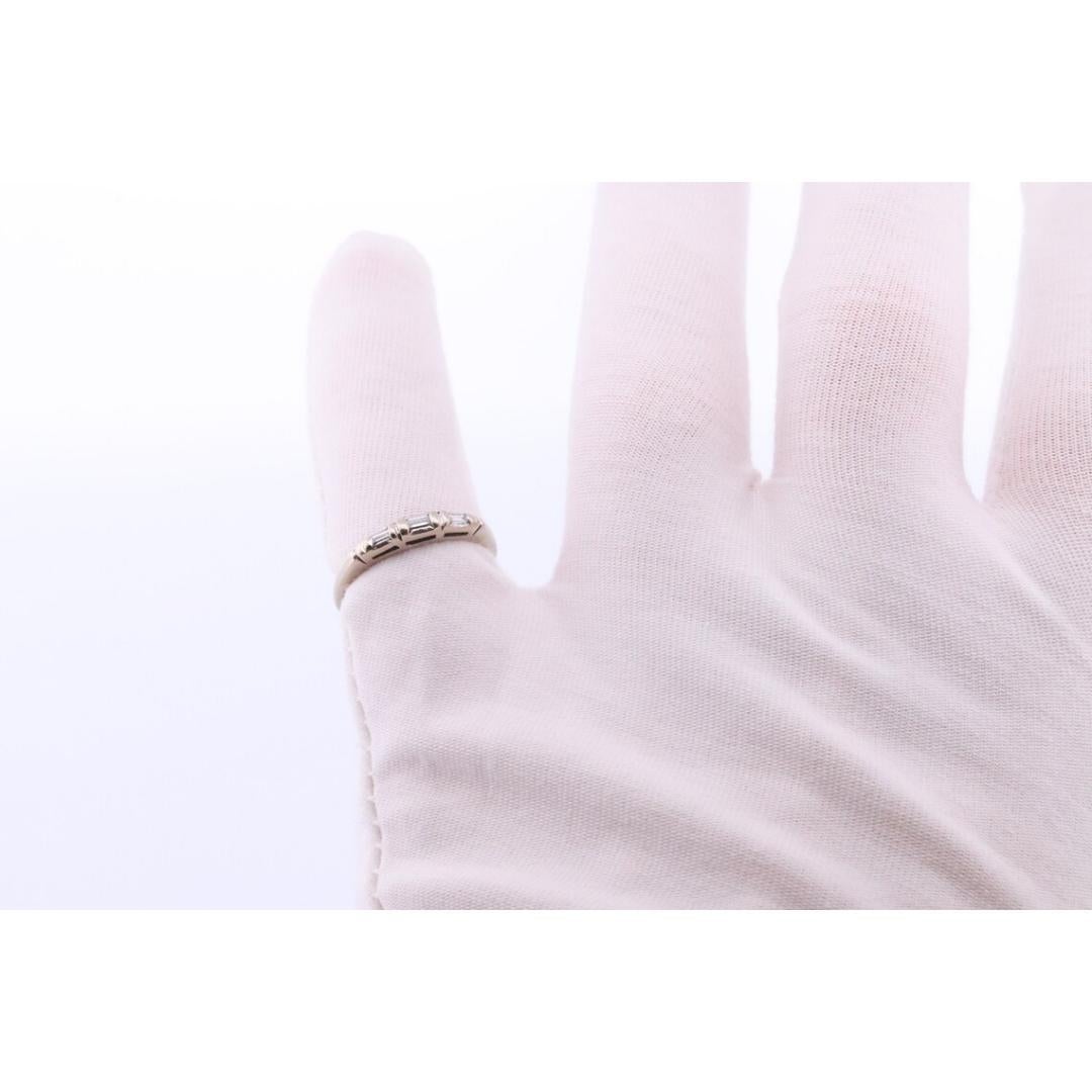 Vintage 14k White Gold Diamond Wedding Band with 3 (triple) stone DIAMONDS. For Sale 2