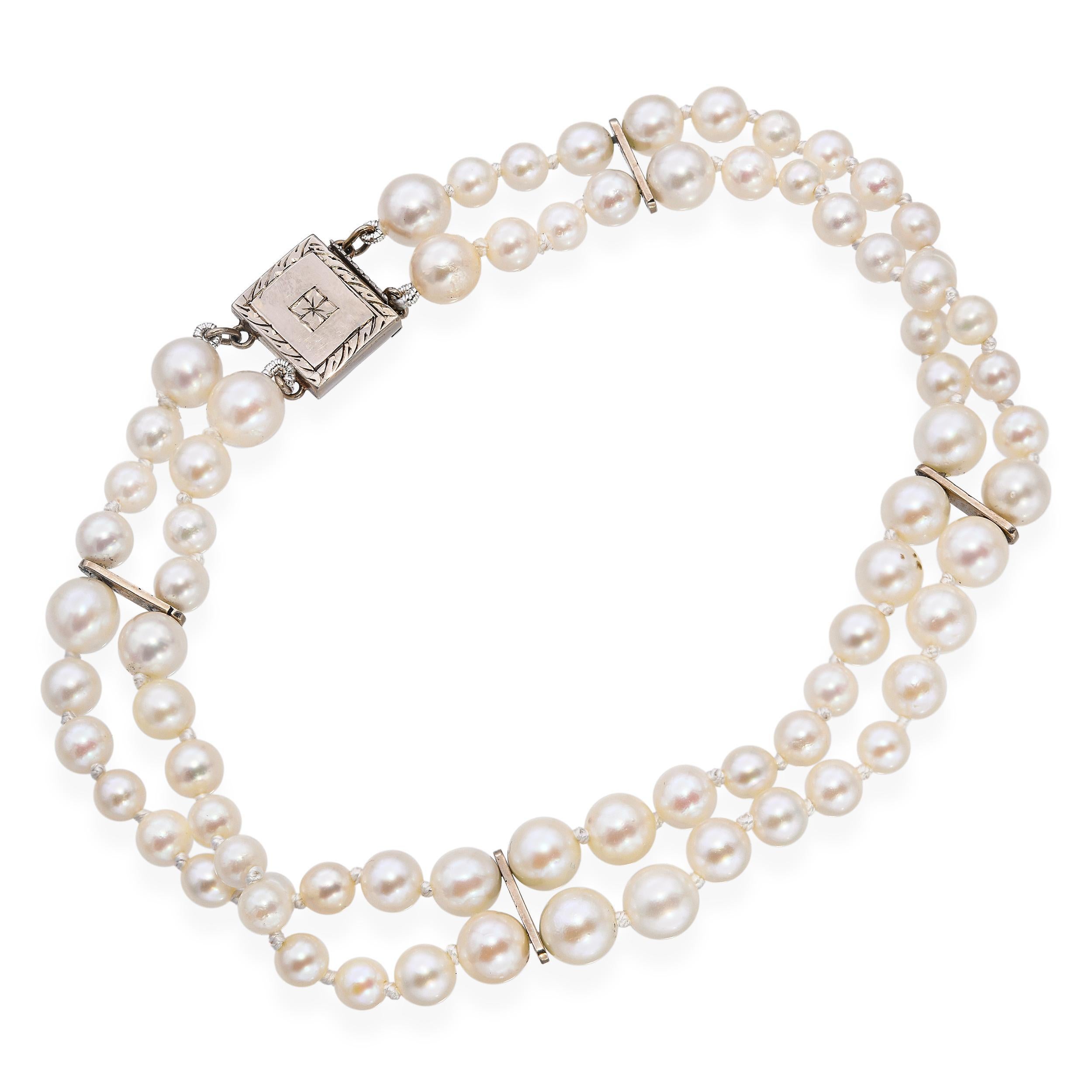 Vintage 14k White Gold Double Strand Pearl Bracelet In Good Condition For Sale In New York, NY