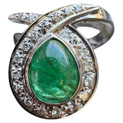 Vintage 14K White Gold Emerald Cabochon Diamond Swirl Ring