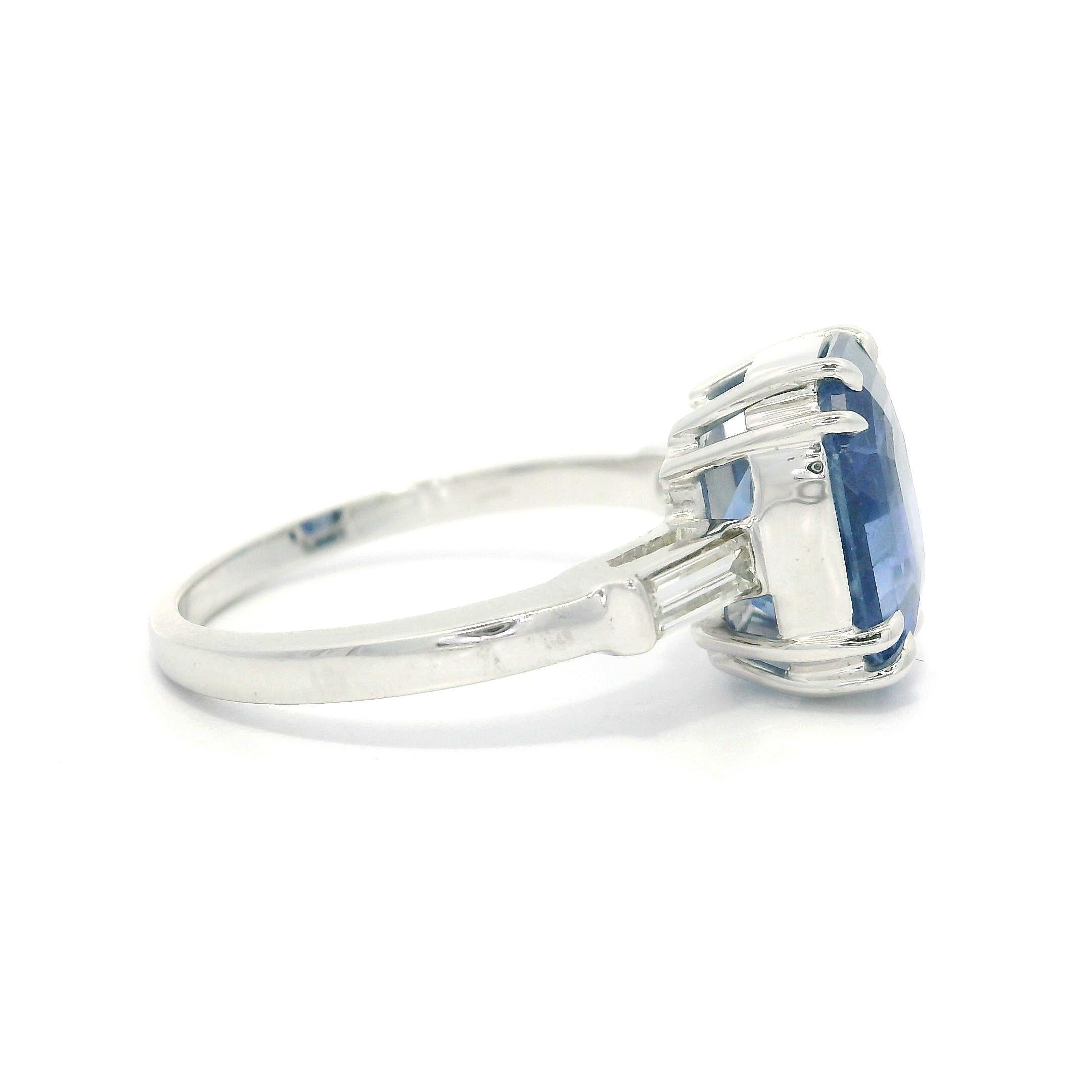 Vintage 14k White Gold GIA 5.32ct No Heat Ceylon Octagonal Sapphire Diamond Ring For Sale 4