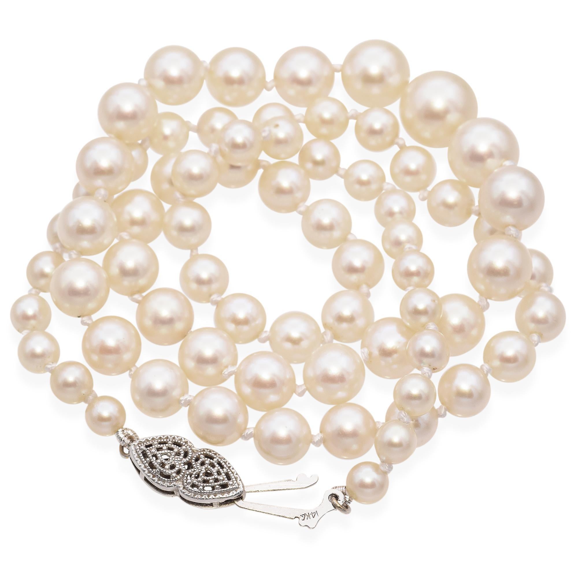 Women's Vintage 14K White Gold Graduated Pearl Beaded Strand Necklace For Sale