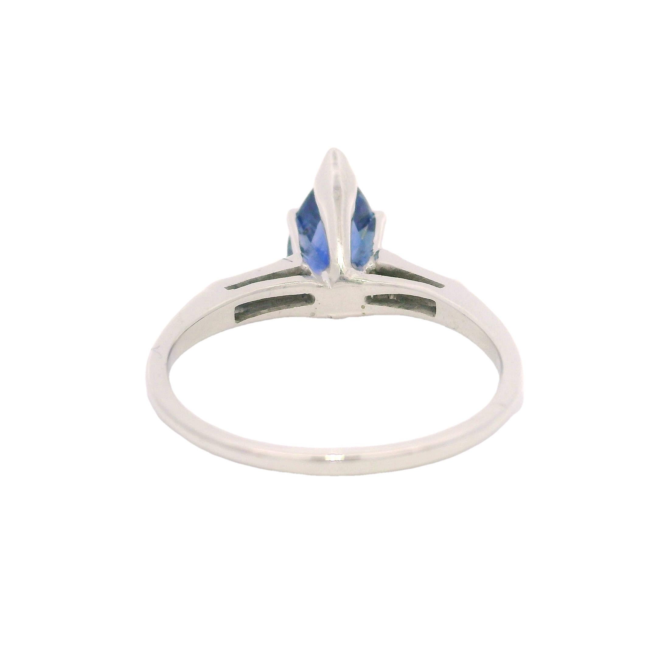 Vintage 14k White Gold Gubelin 1.62ctw Pear Cut Ceylon Sapphire & Diamond Ring For Sale 3