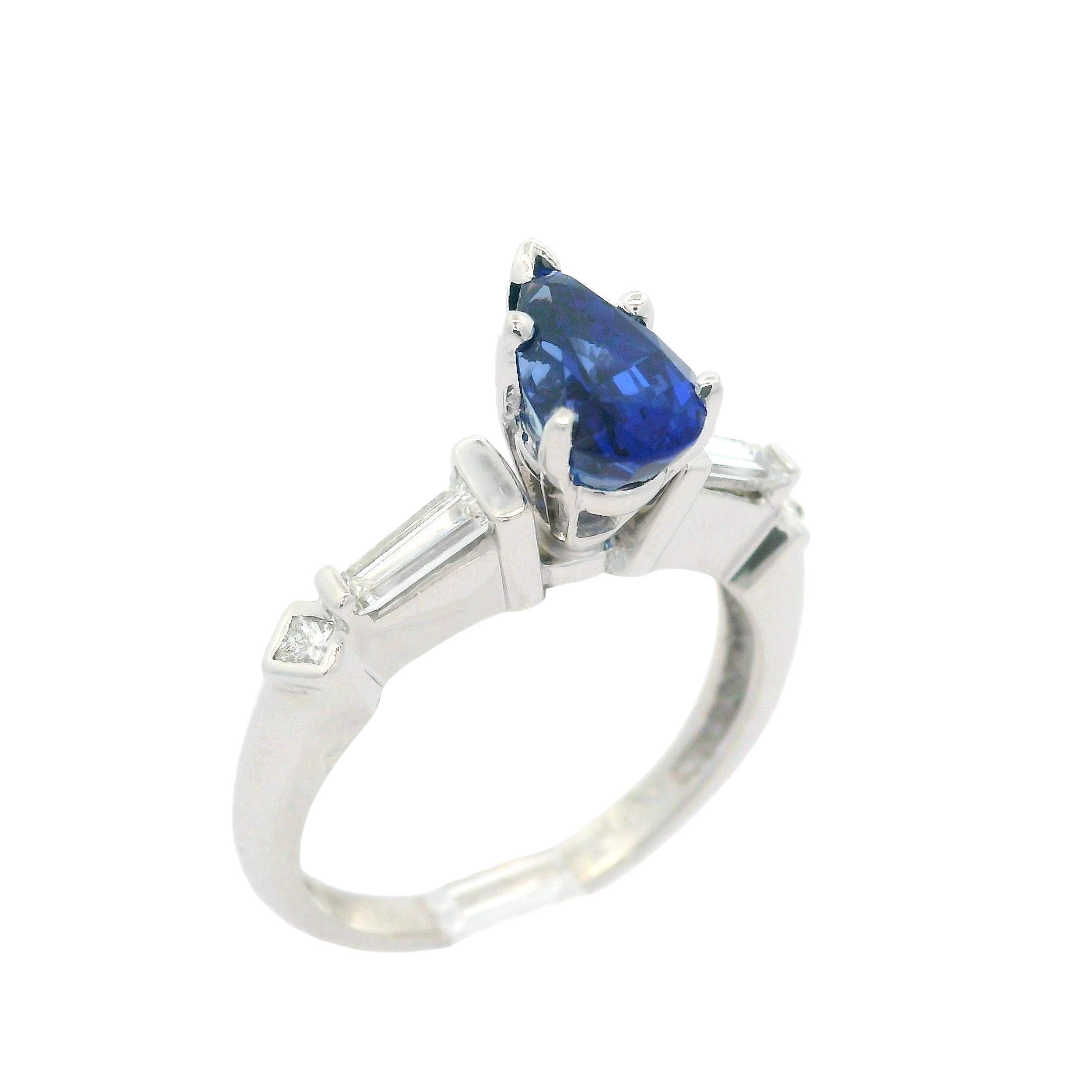 Vintage 14k White Gold Gubelin 2.12ctw Pear Cut Ceylon Sapphire & Diamond Ring For Sale 4