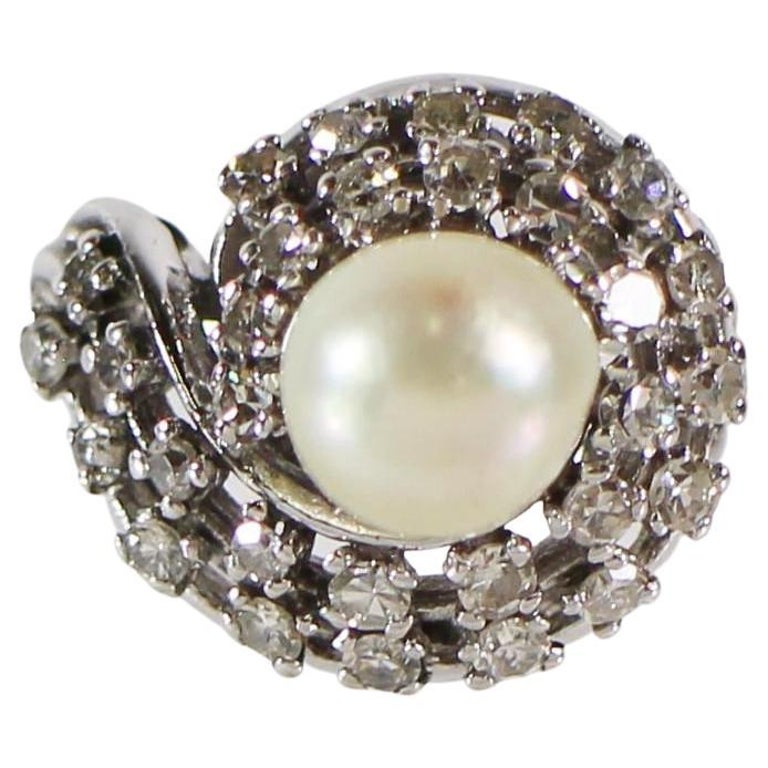 Vintage 14k White Gold Pearl and Diamond Ring For Sale at 1stDibs