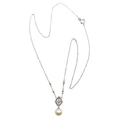 Collana di perle d'epoca in oro bianco 14K con pavé di diamanti