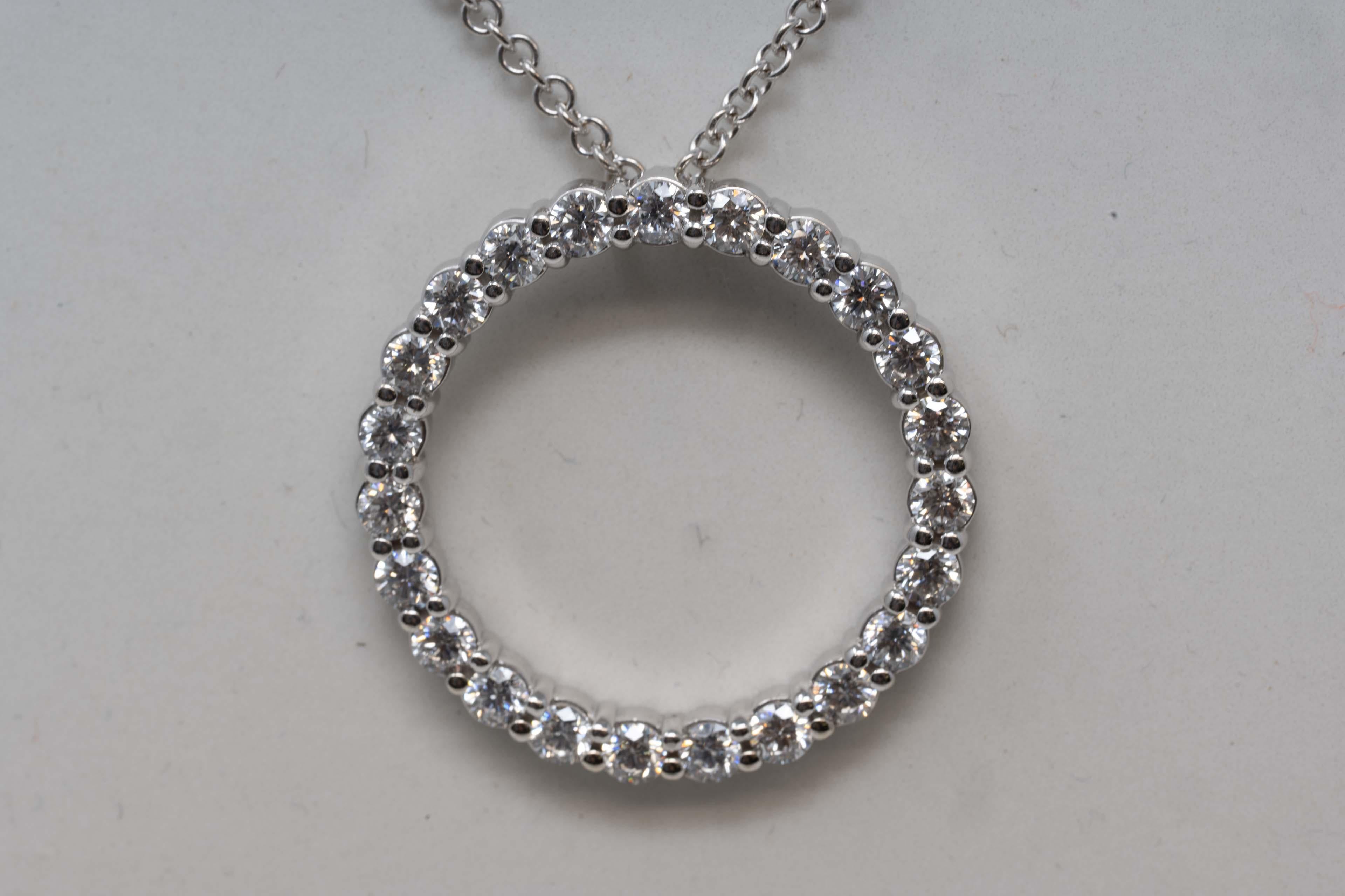 Modern Vintage 14k White Gold Pendant with 2.30 Ct Diamonds For Sale