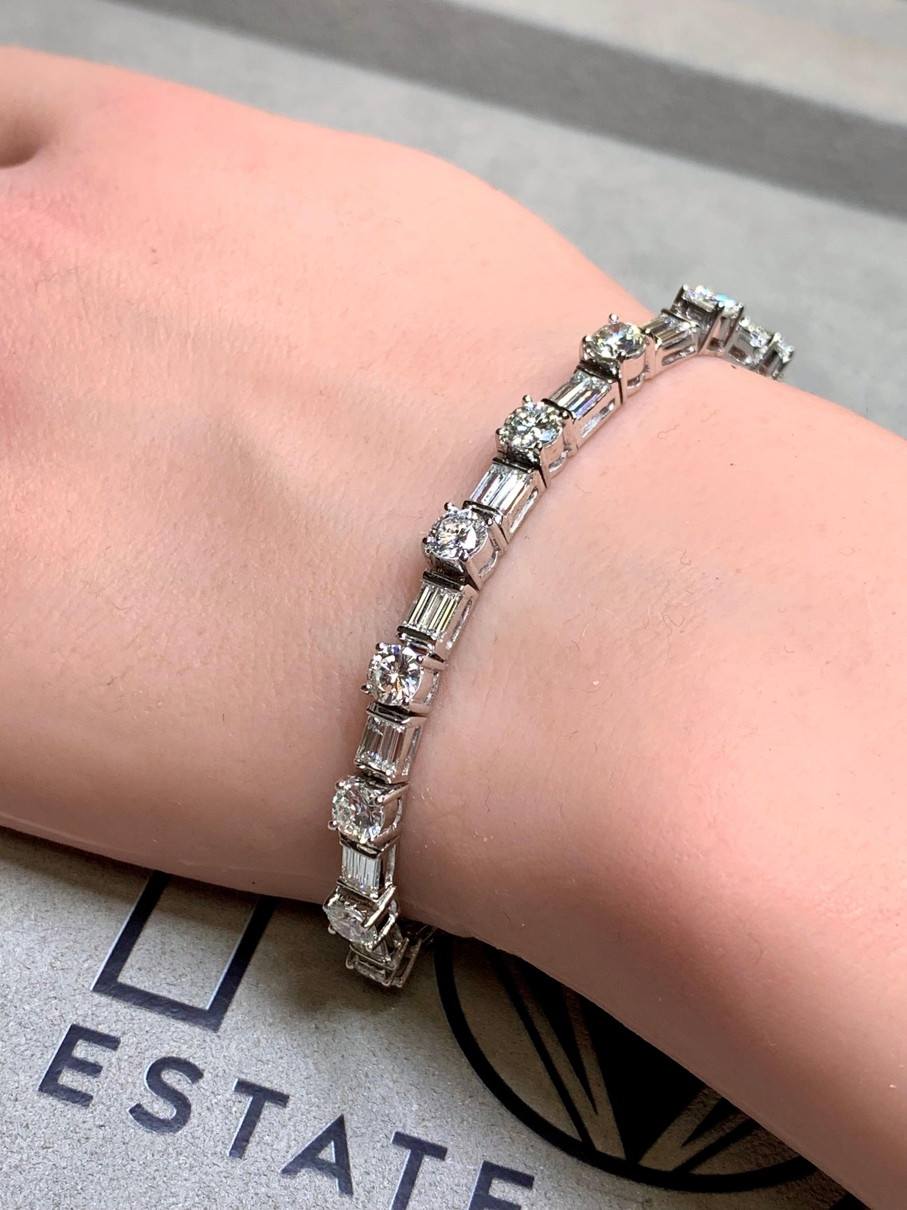 Vintage 14K White Gold Round Baguette Diamond Tennis Line Bracelet 9ctw G Vs 7” For Sale 1