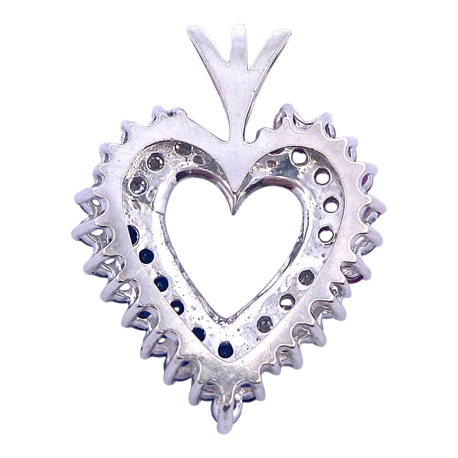 Vintage 14K Weißgold Rubin Saphir Diamant Herz-Anhänger für Damen oder Herren im Angebot