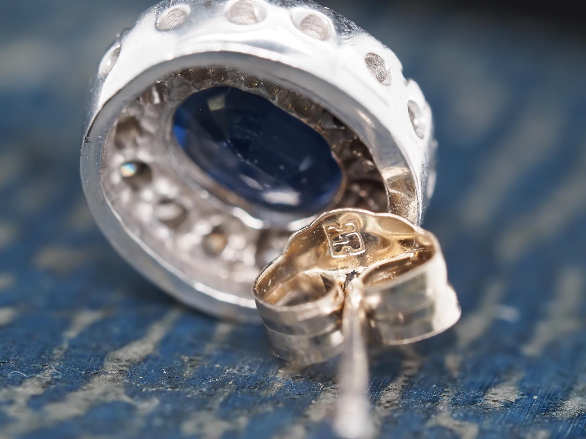 Vintage 14K White Gold Sapphire and Diamond Halo Earrings In Good Condition For Sale In Hicksville, NY