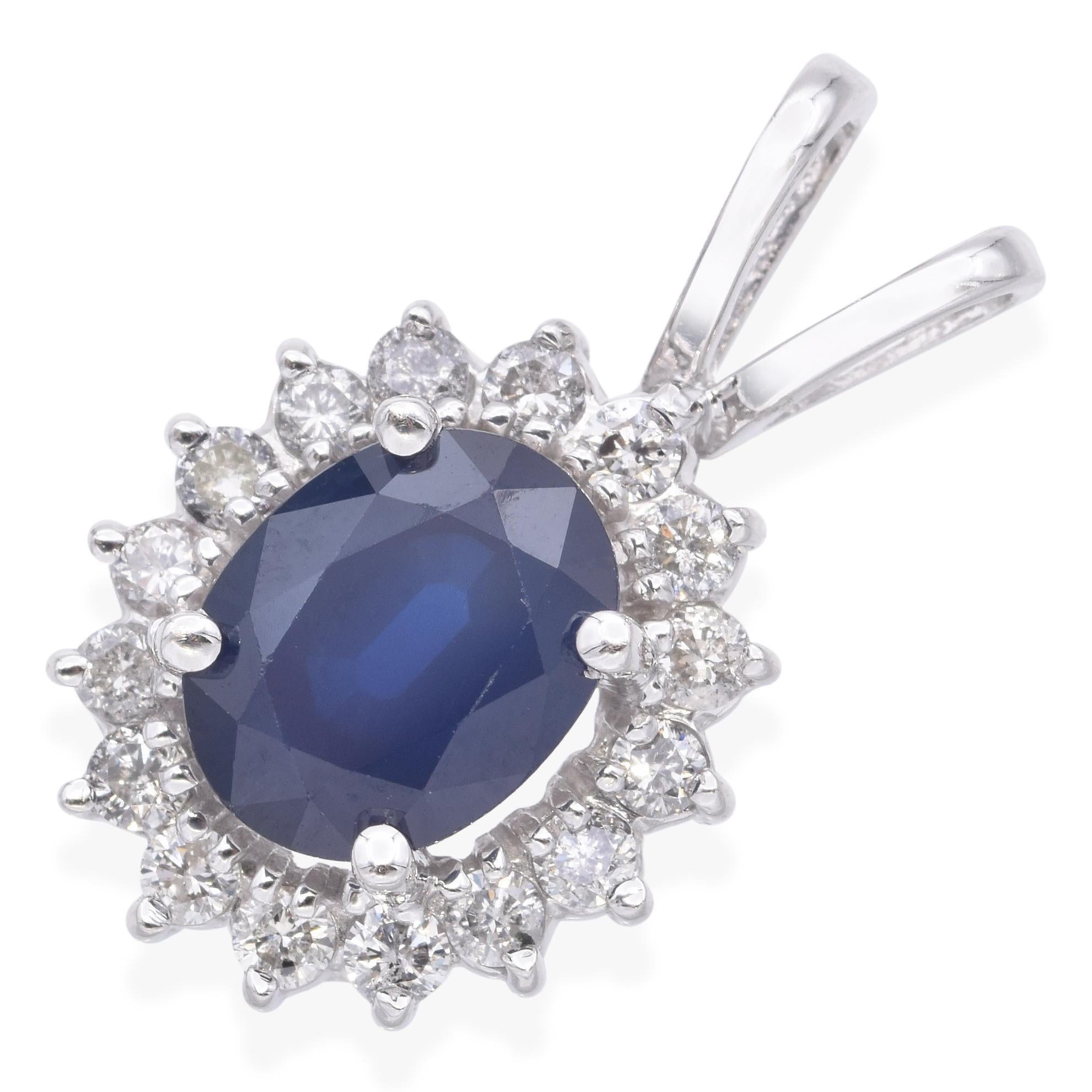 Pendentif vintage en or blanc 14 carats avec saphir et diamants Pour femmes en vente