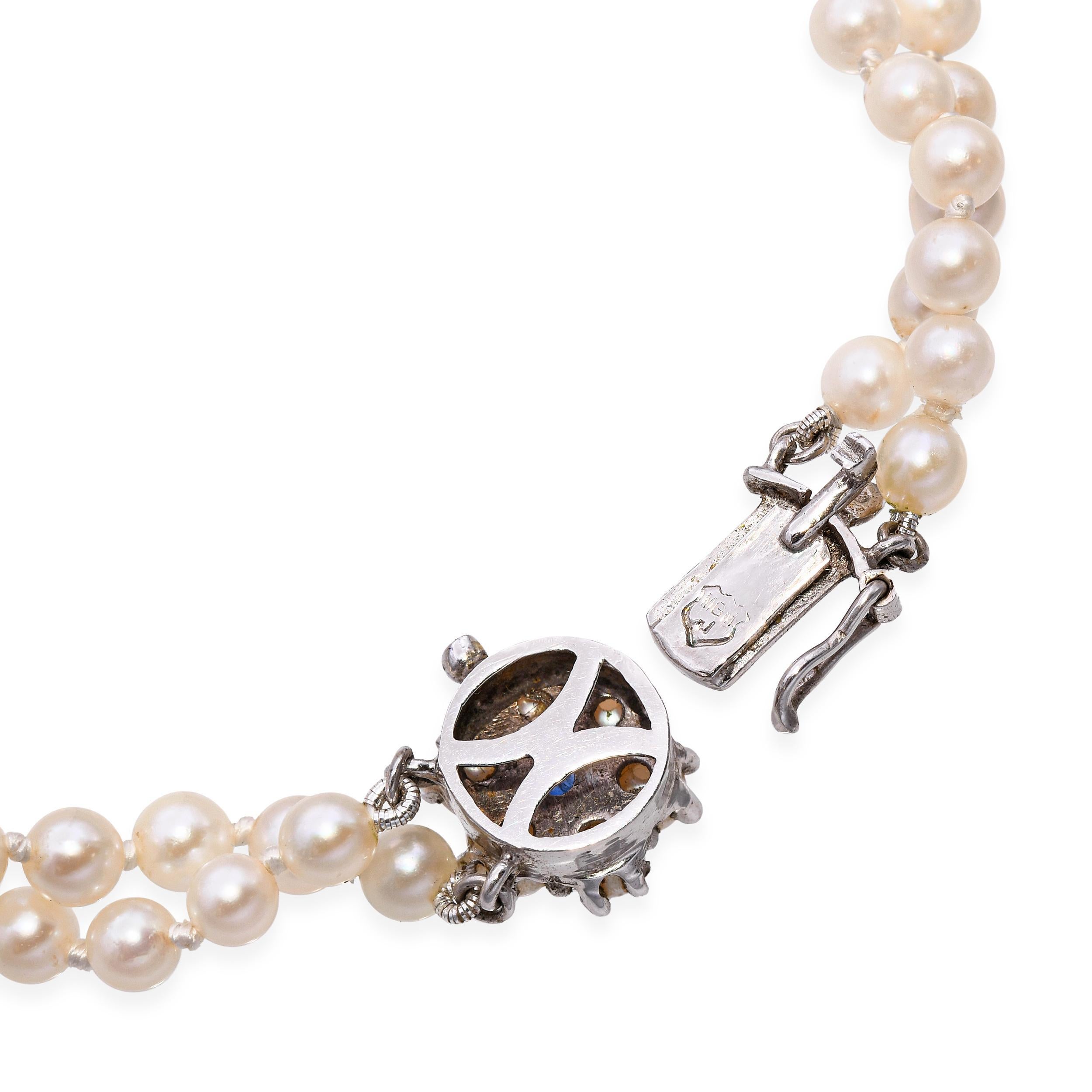 Donna Collana a due fili con zaffiri e perle in oro bianco 14k vintage in vendita