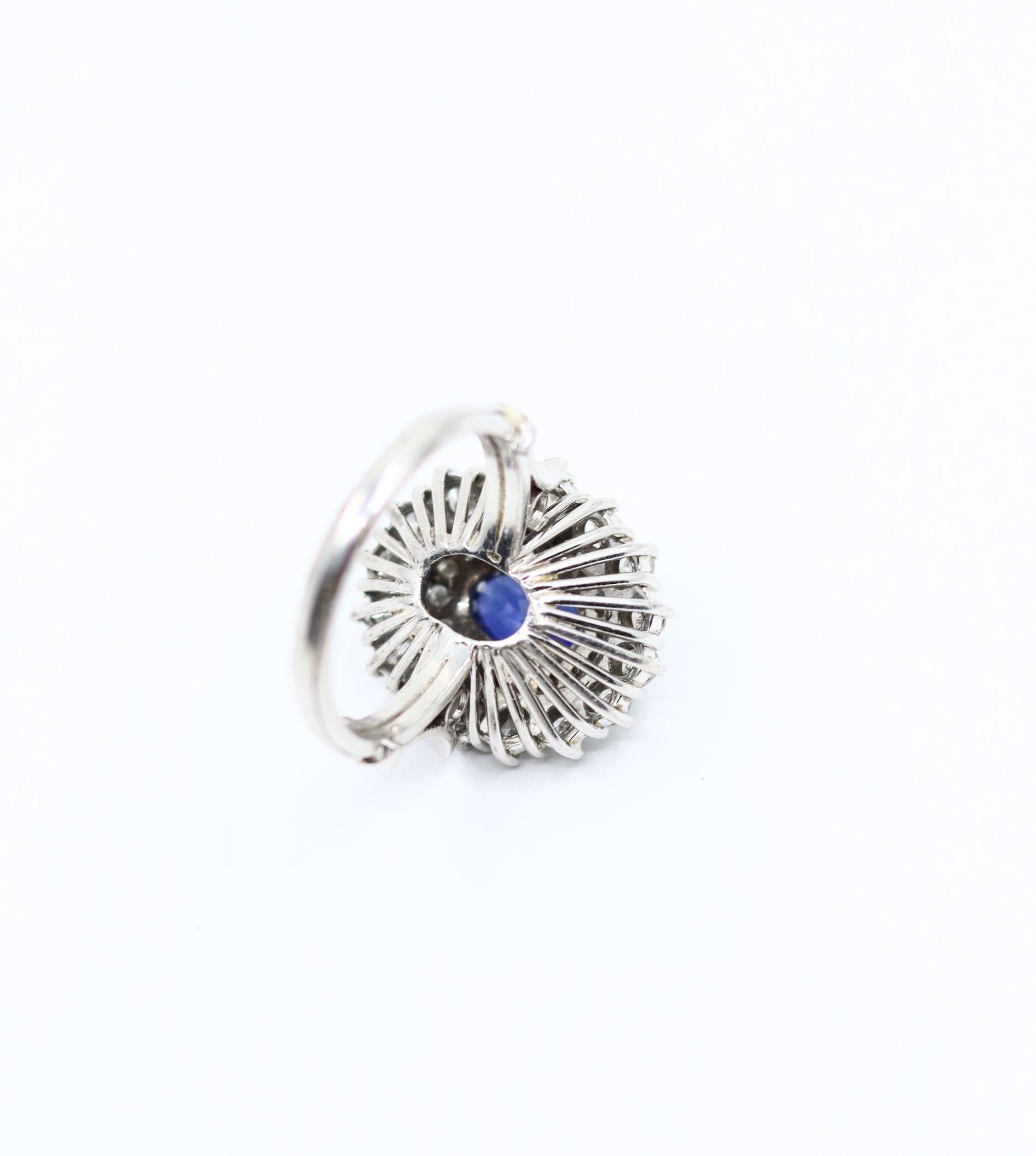 Vintage 14K White Gold Sapphire Diamonds Ring For Sale 4