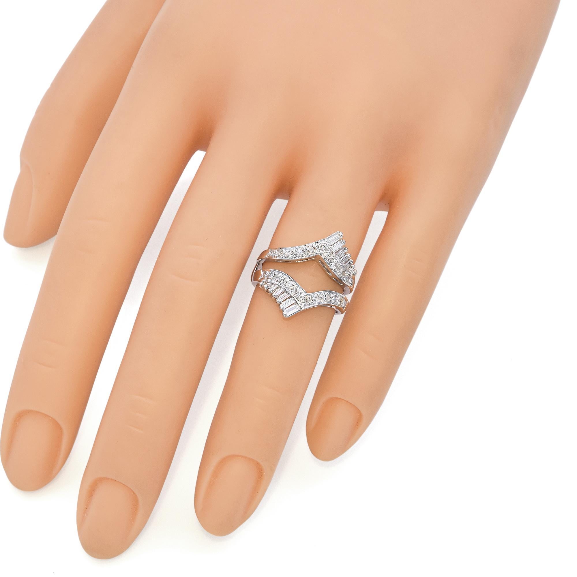 Round Cut Vintage 14k White Gold Split Band Diamond Ring Guard For Sale