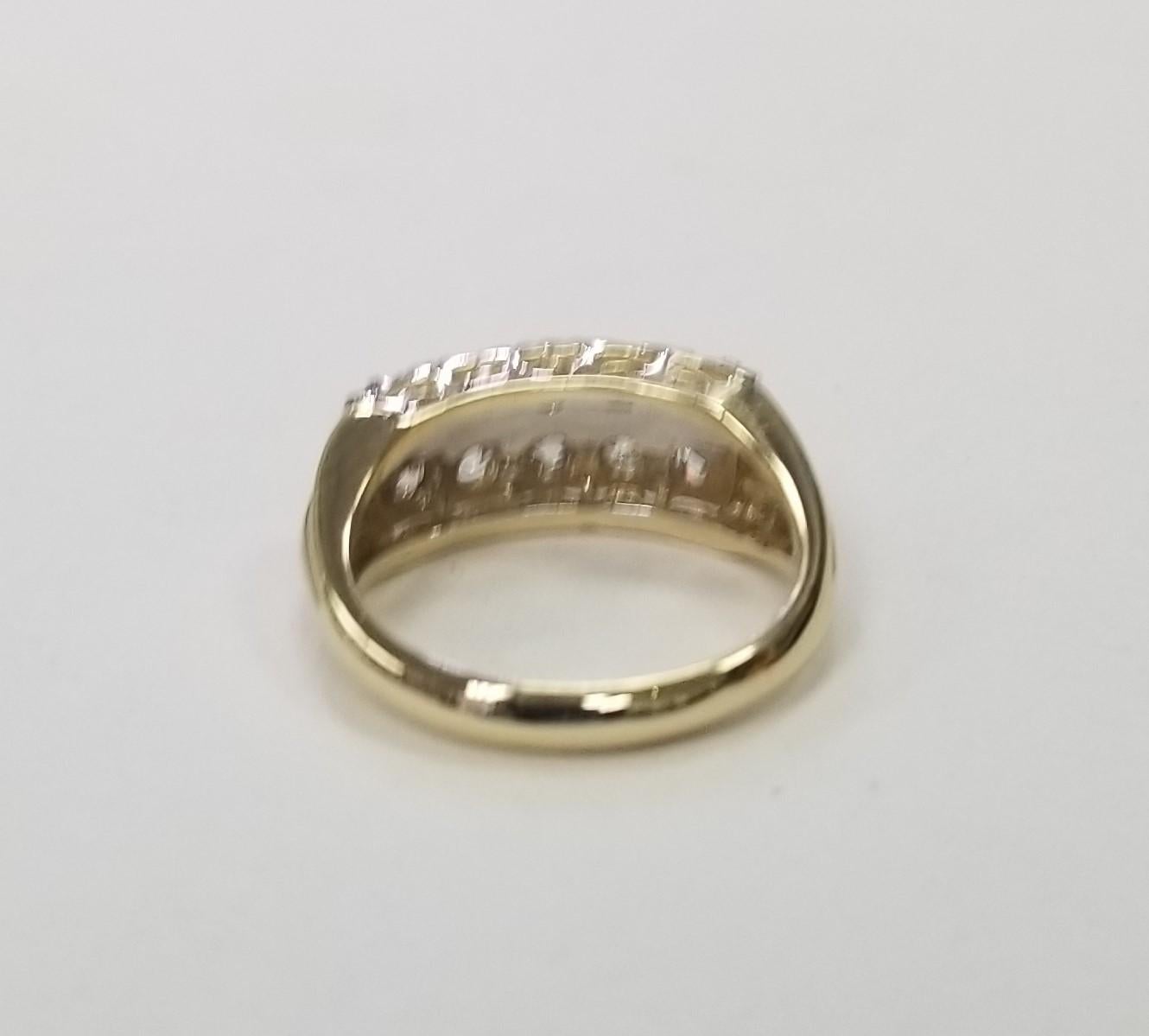 Retro Vintage 14k Yellow and White Gold Old Minor Cut Diamond Wedding Ring For Sale