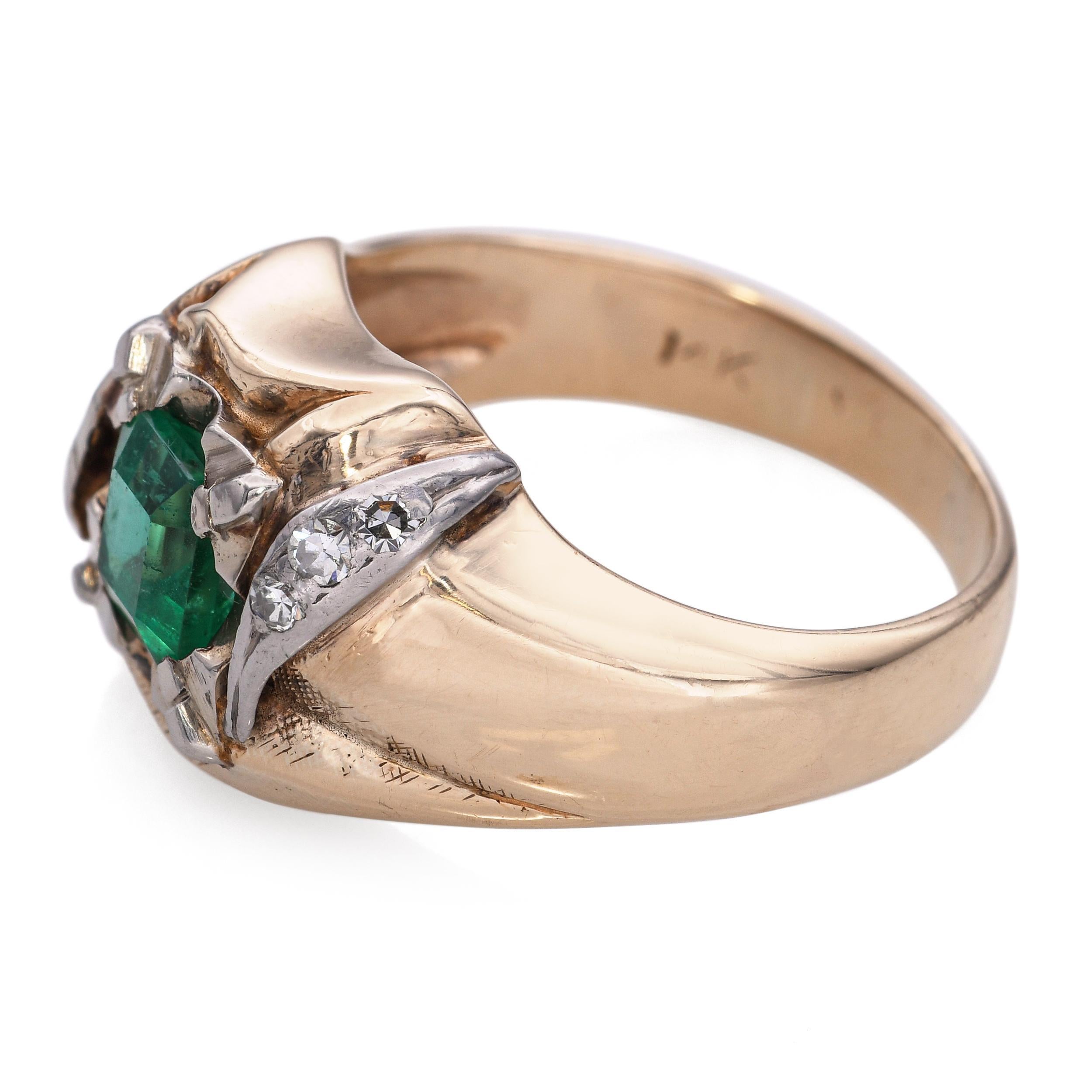 Vintage 14k Yellow Gold 0.68ct Emerald and Diamond Ring In Good Condition For Sale In New York, NY