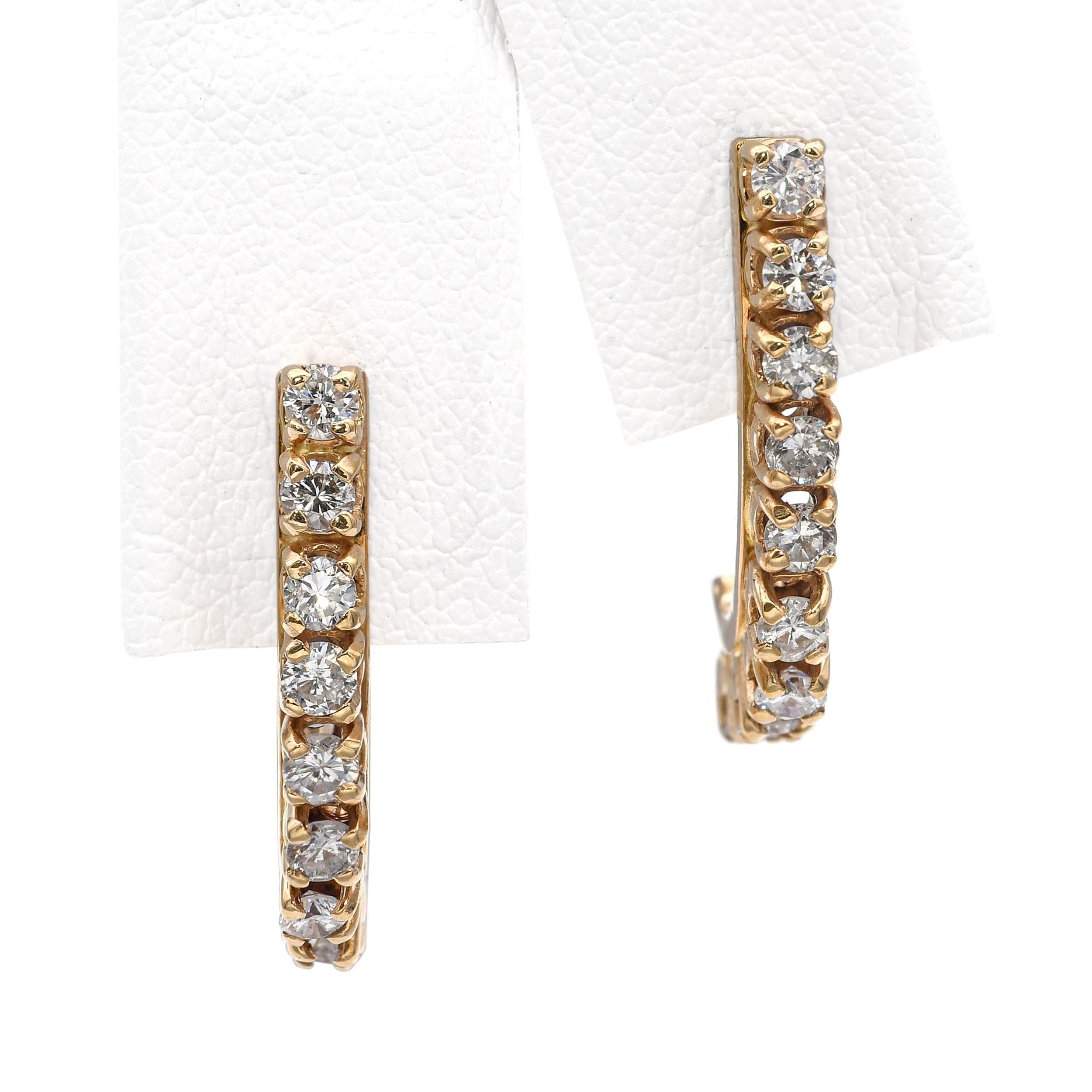 Femenino o masculino Pendientes de diamantes vintage de oro amarillo de 14k de 0,75 tcw en venta
