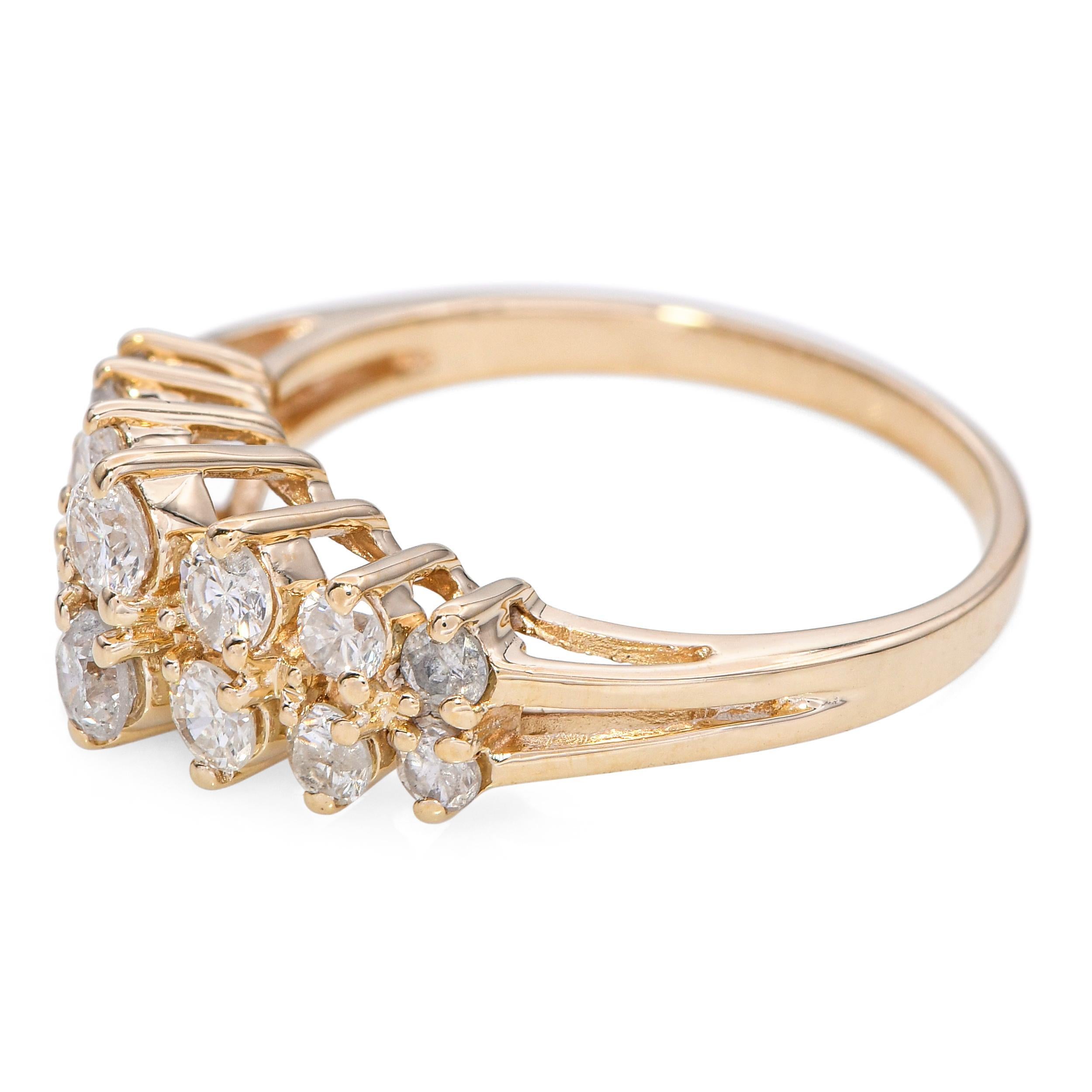 Anello nuziale vintage in oro giallo 14k con diamanti da 0,94tcw In condizioni buone in vendita a New York, NY