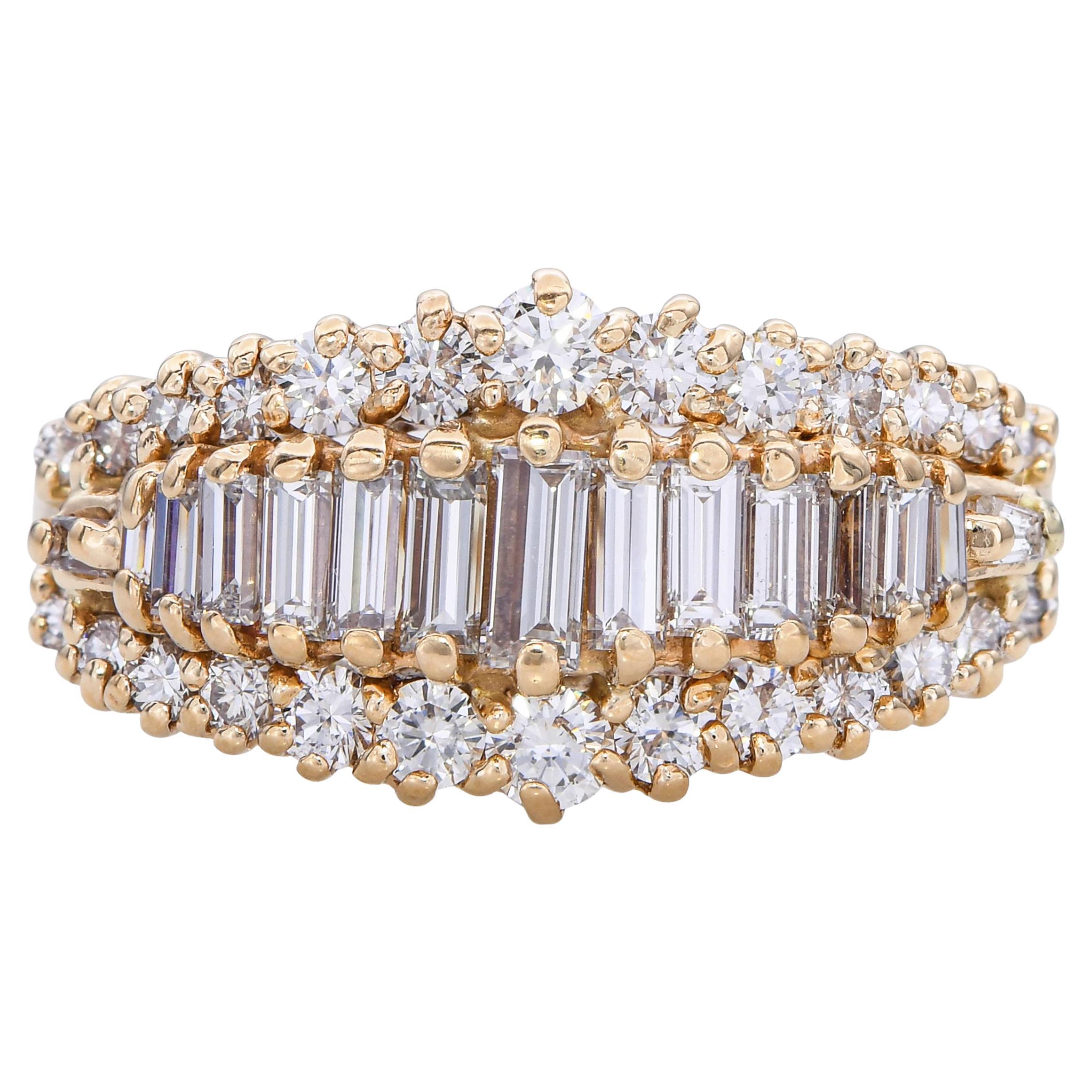 Vintage 14k Yellow Gold 1.41tcw Graduating Diamond Ring en vente