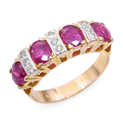 Vintage 14k Gelbgold 1,50tcw birmanischen Rubin und Diamant Hälfte Band Ring