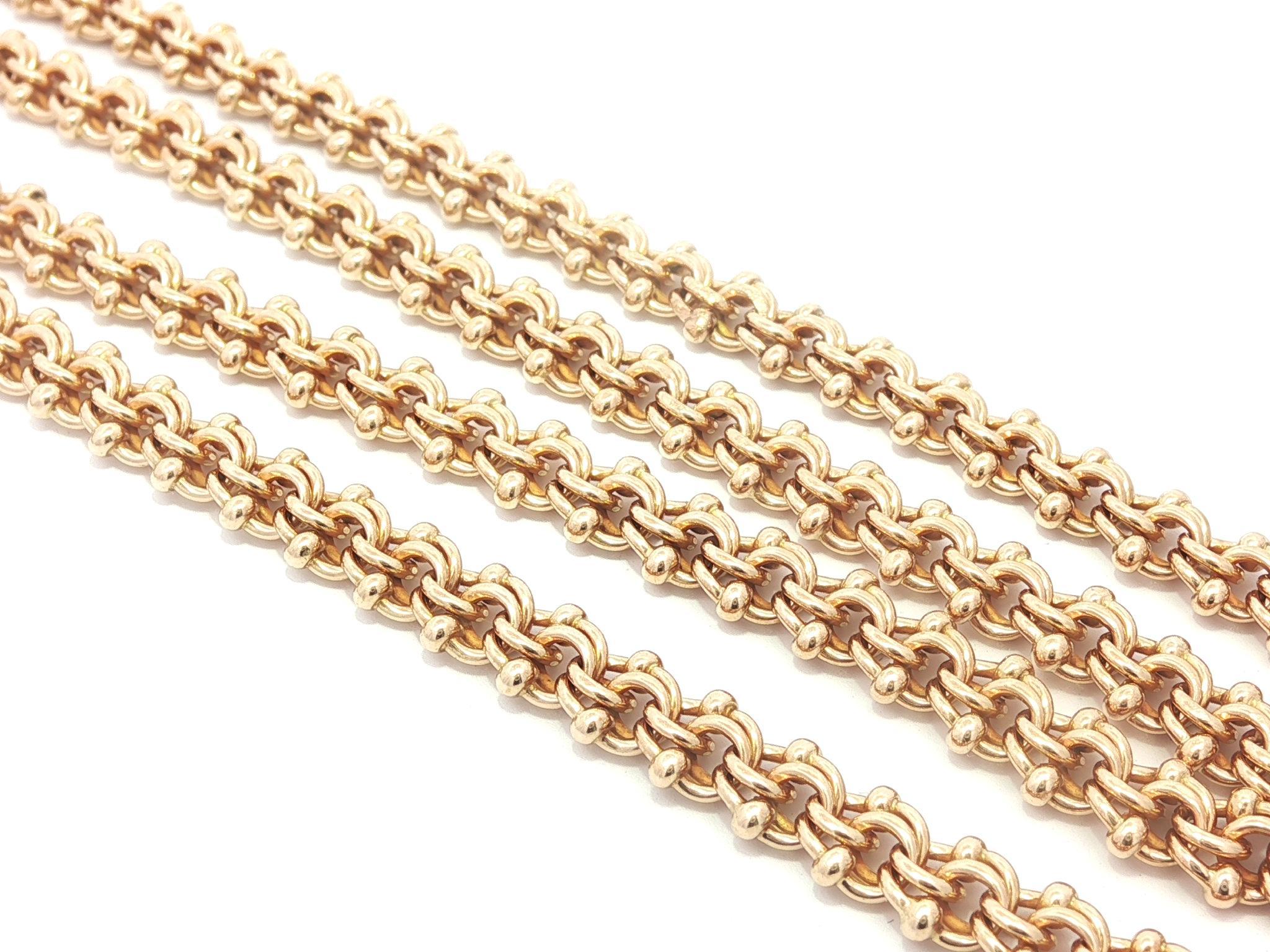 Material: Oro amarillo macizo de 14 quilates 
Peso: 29,93 gramos
Tipo de cadena: Cadena de doble eslabón de bordillo
Longitud de la cadena: 17 pulgadas (medida junto a la regla)
Ancho de la cadena: 5,3 mm (0,21