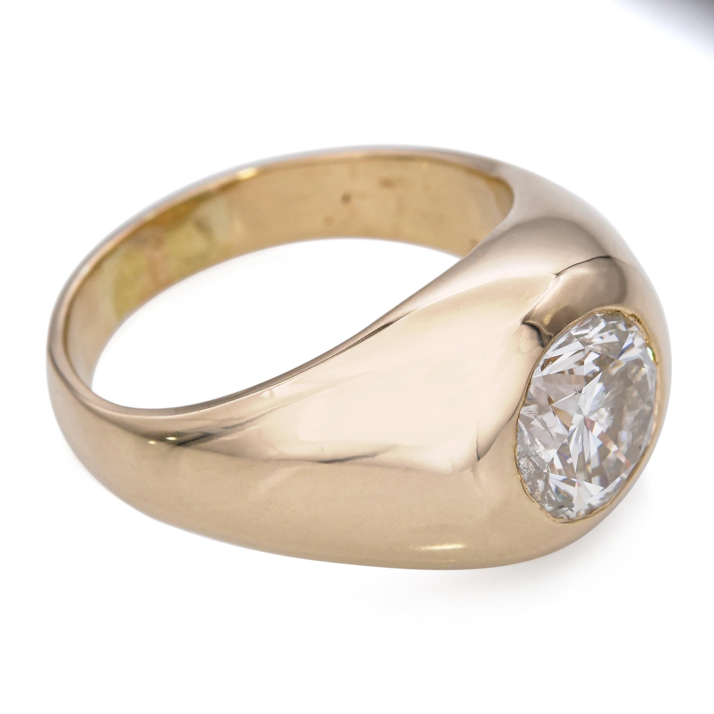 Anello vintage in oro giallo 14k con 2,12 carati di diamanti I-J Si2 e incastonatura gitana in vendita 1