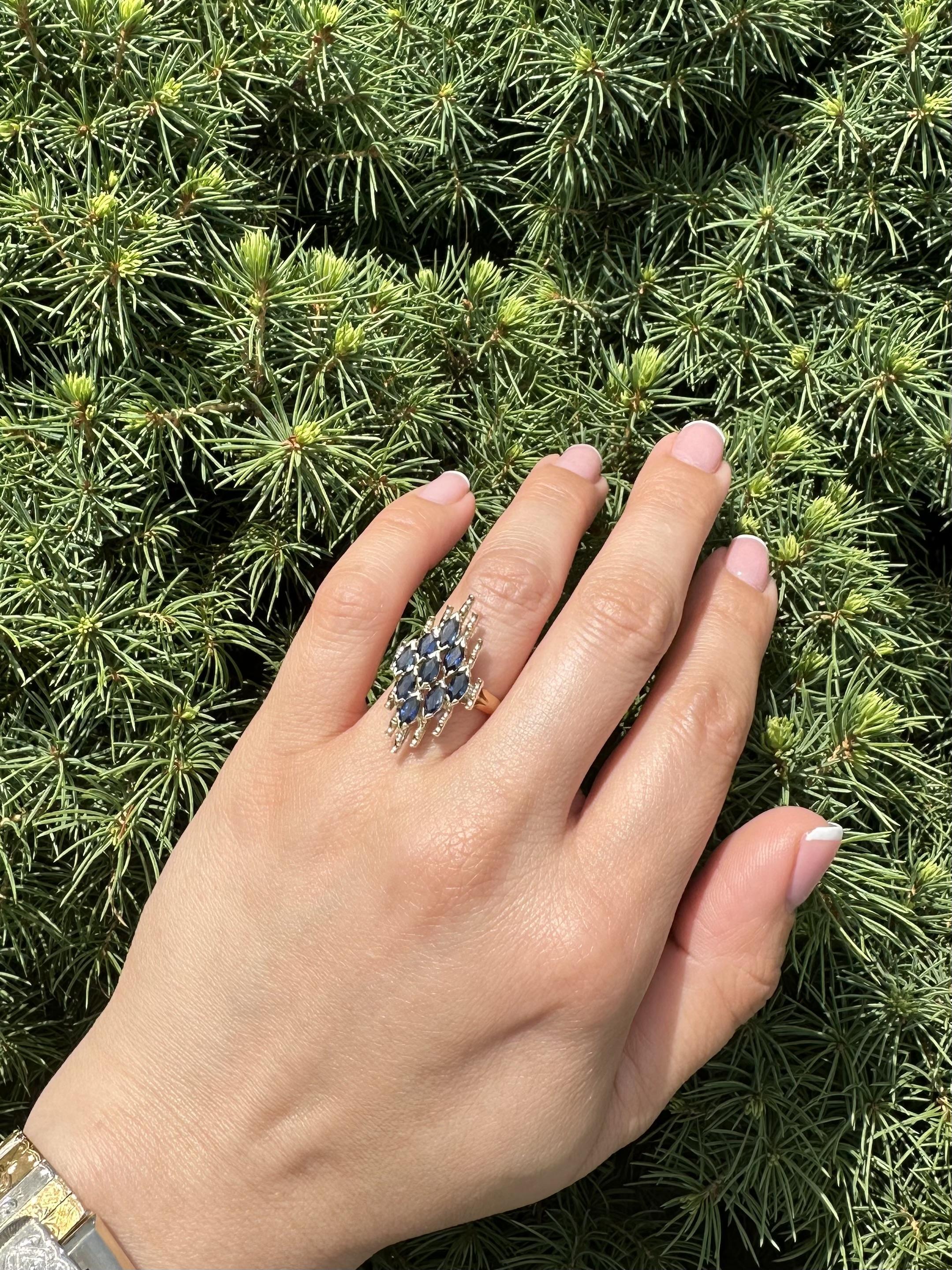 Vintage 14k Gelbgold 2,16ctw blauer Saphir Navette geformt Mosaik Ring im Zustand „Hervorragend“ im Angebot in Montclair, NJ