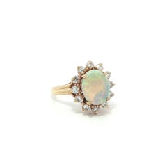 Vintage 14k Yellow Gold 2.57ctw Oval Opal w/ Diamond Halo Cluster Flower Ring