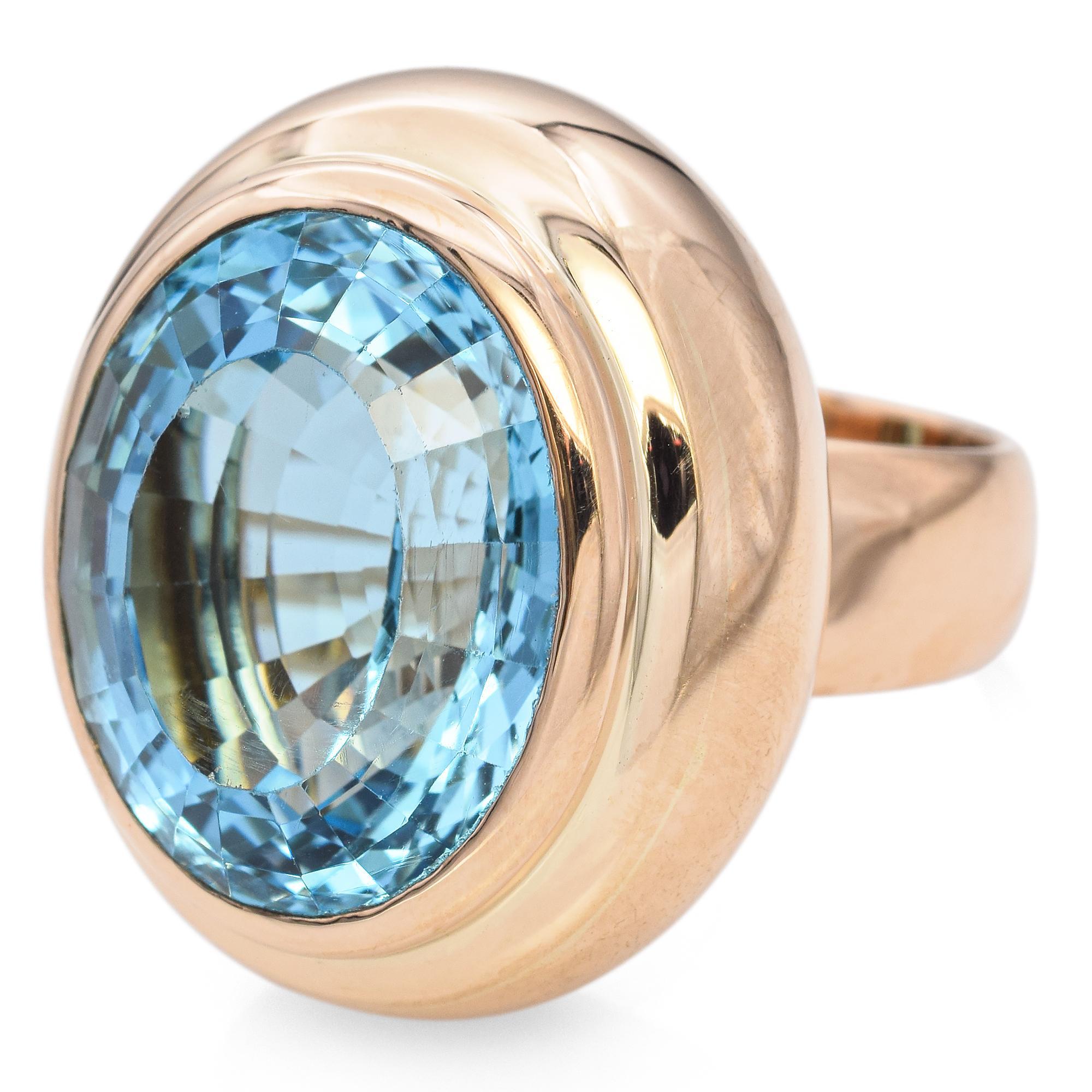 Oval Cut Vintage 14k Yellow Gold 28ct Blue Topaz Statement Ring For Sale