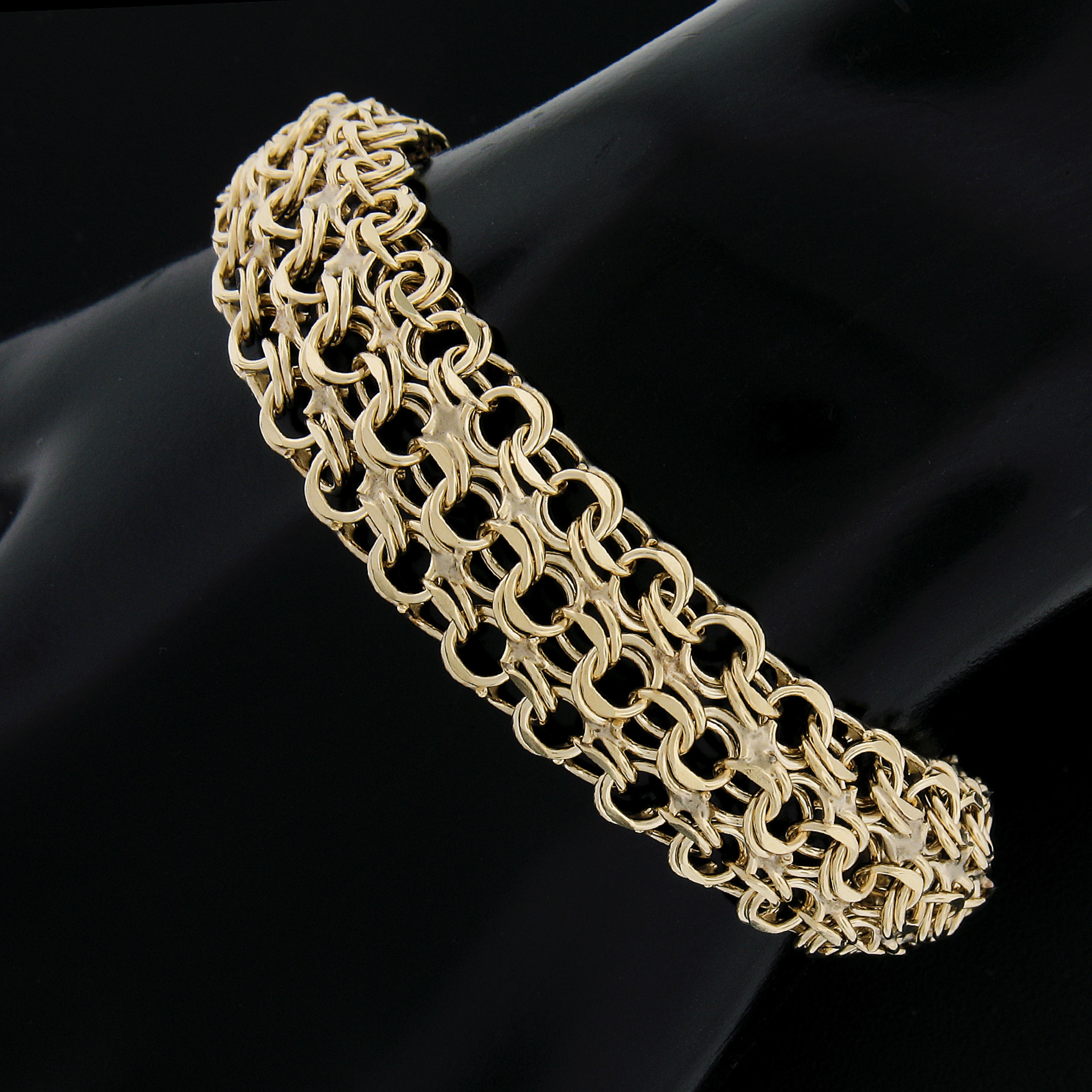 Vintage 14k Yellow Gold 3 Row Interlocking 15.3mm Wide Domed Curb Link In Excellent Condition For Sale In Montclair, NJ