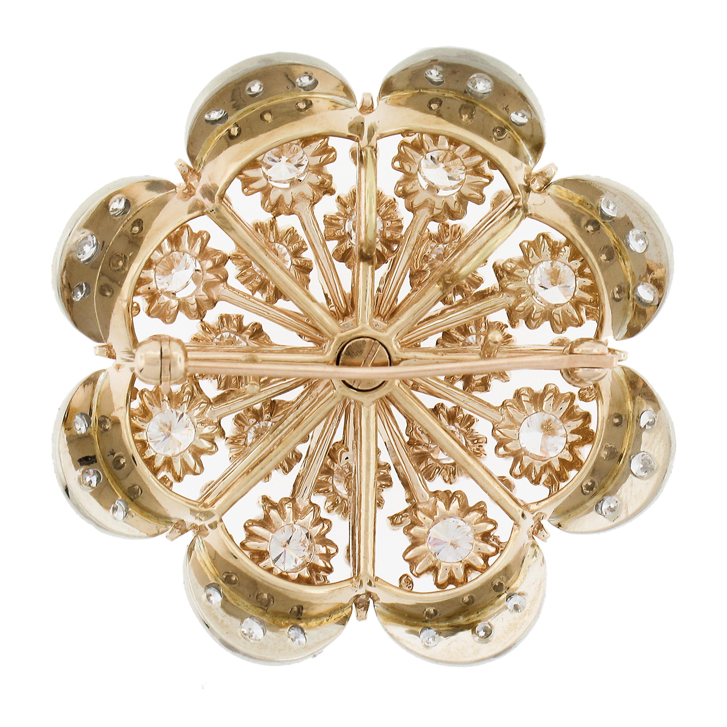 Taille ronde Pendentif broche fleur en or jaune 14 carats avec diamants ronds de 3,45 carats en vente