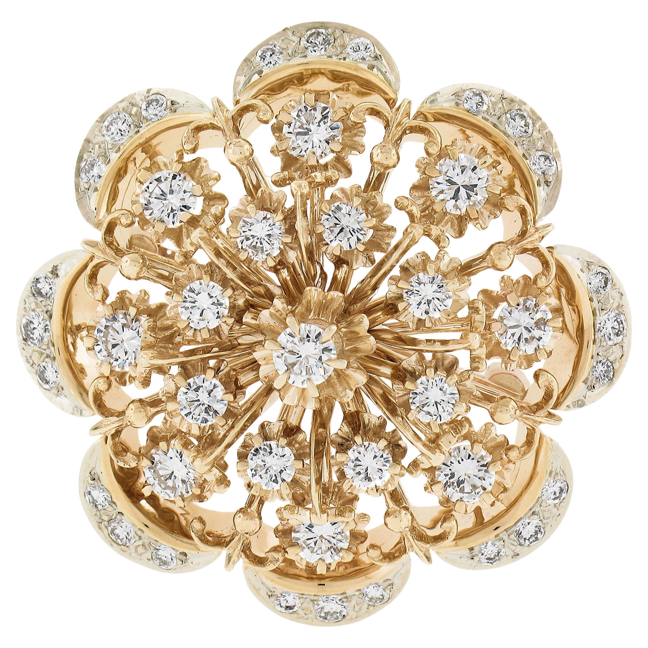 Pendentif broche fleur en or jaune 14 carats avec diamants ronds de 3,45 carats en vente
