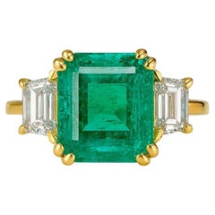 Vintage 14K Yellow Gold 3.46 Carat Colombian Emerald Engagement Ring